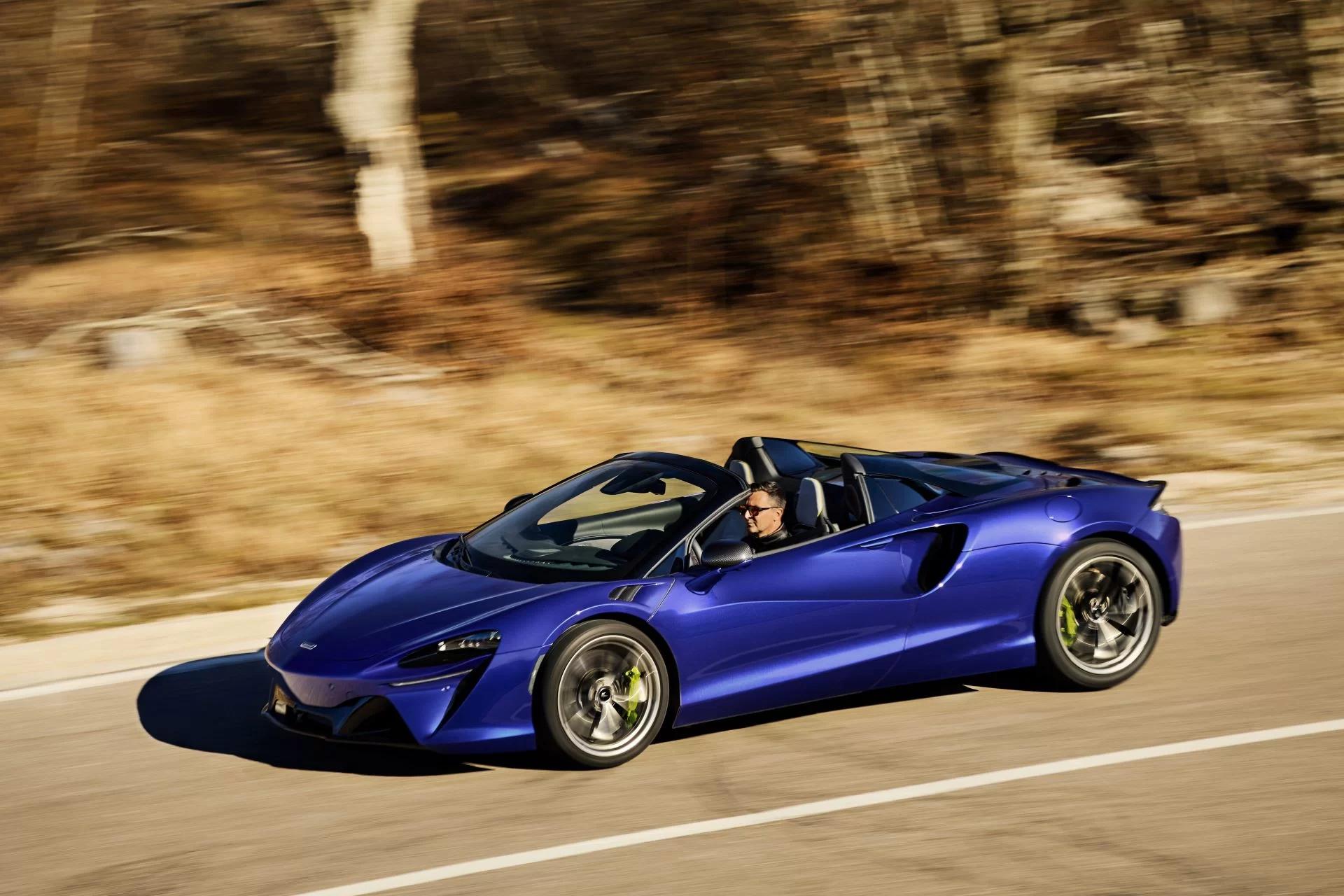 The new McLaren Artura Spider: next-generation supercar exhilaration