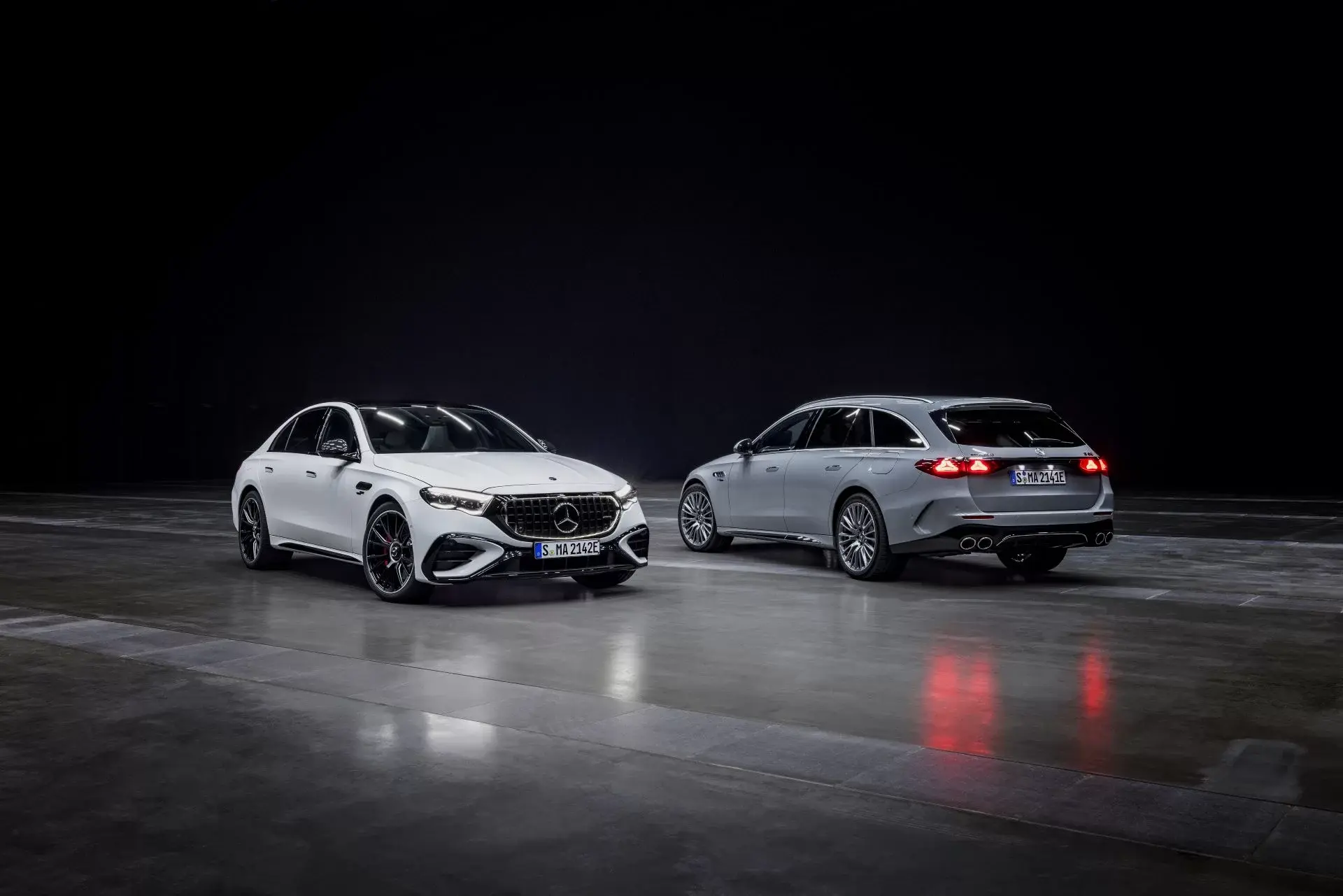 Performance and efficiency in a new combination: the Mercedes-AMG E 53 HYBRID 4MATIC+