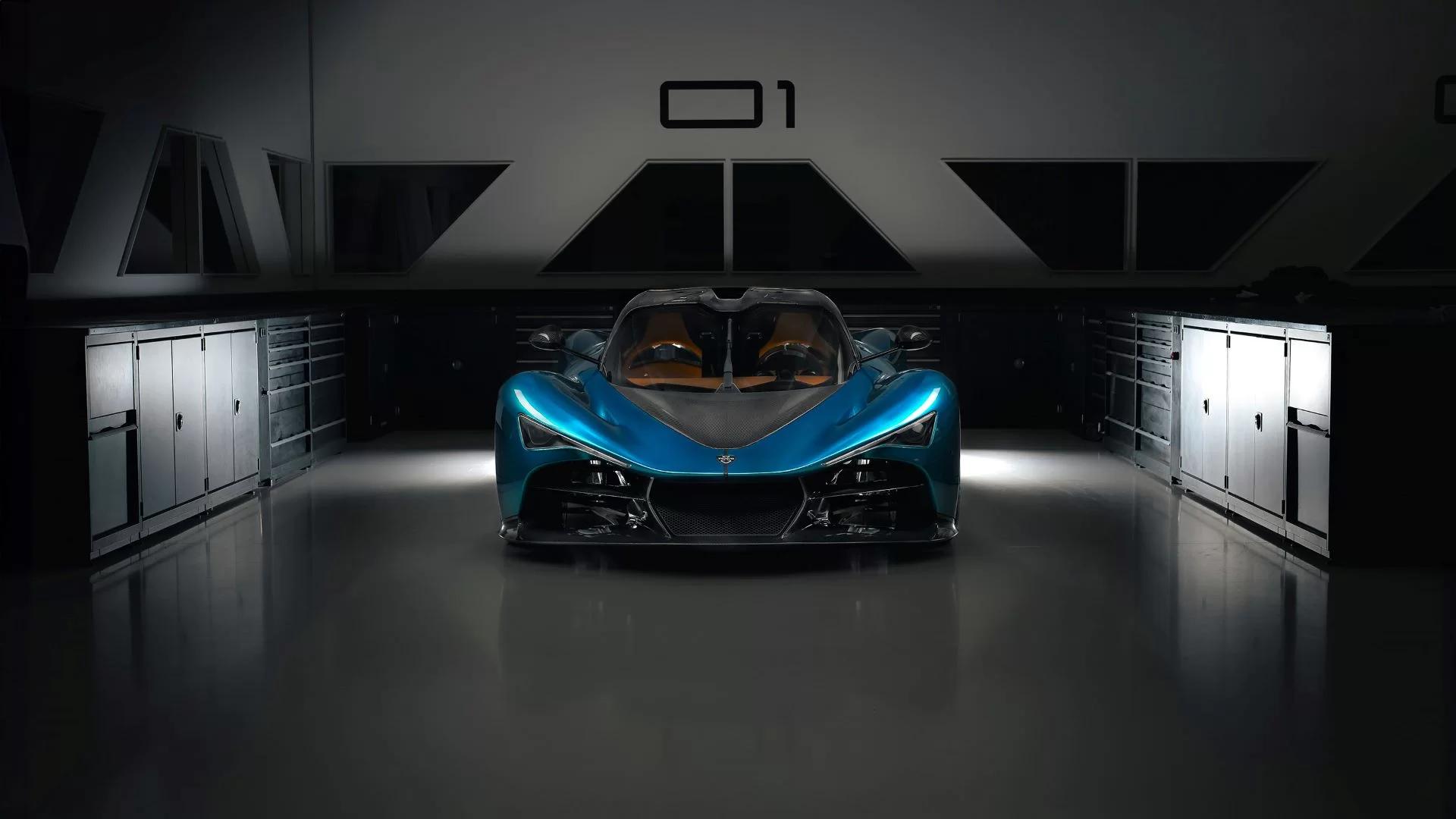 Zenvo Automotive and BINGO SPORTS present the Aurora Agil and Tur for the first time in Japan