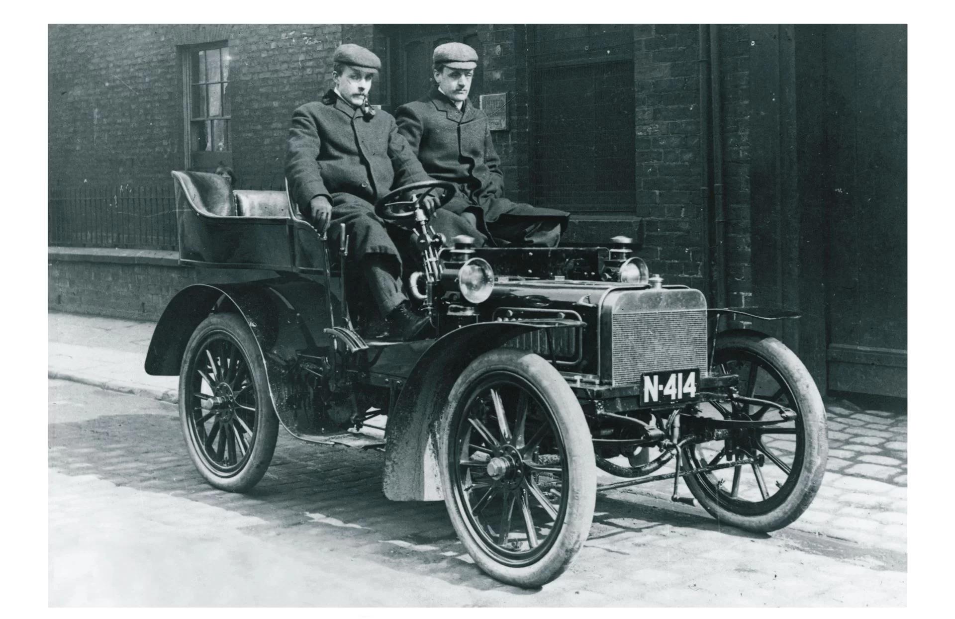 Rolling Through History: 120 Years of Rolls-Royce’s Iconic Beginnings