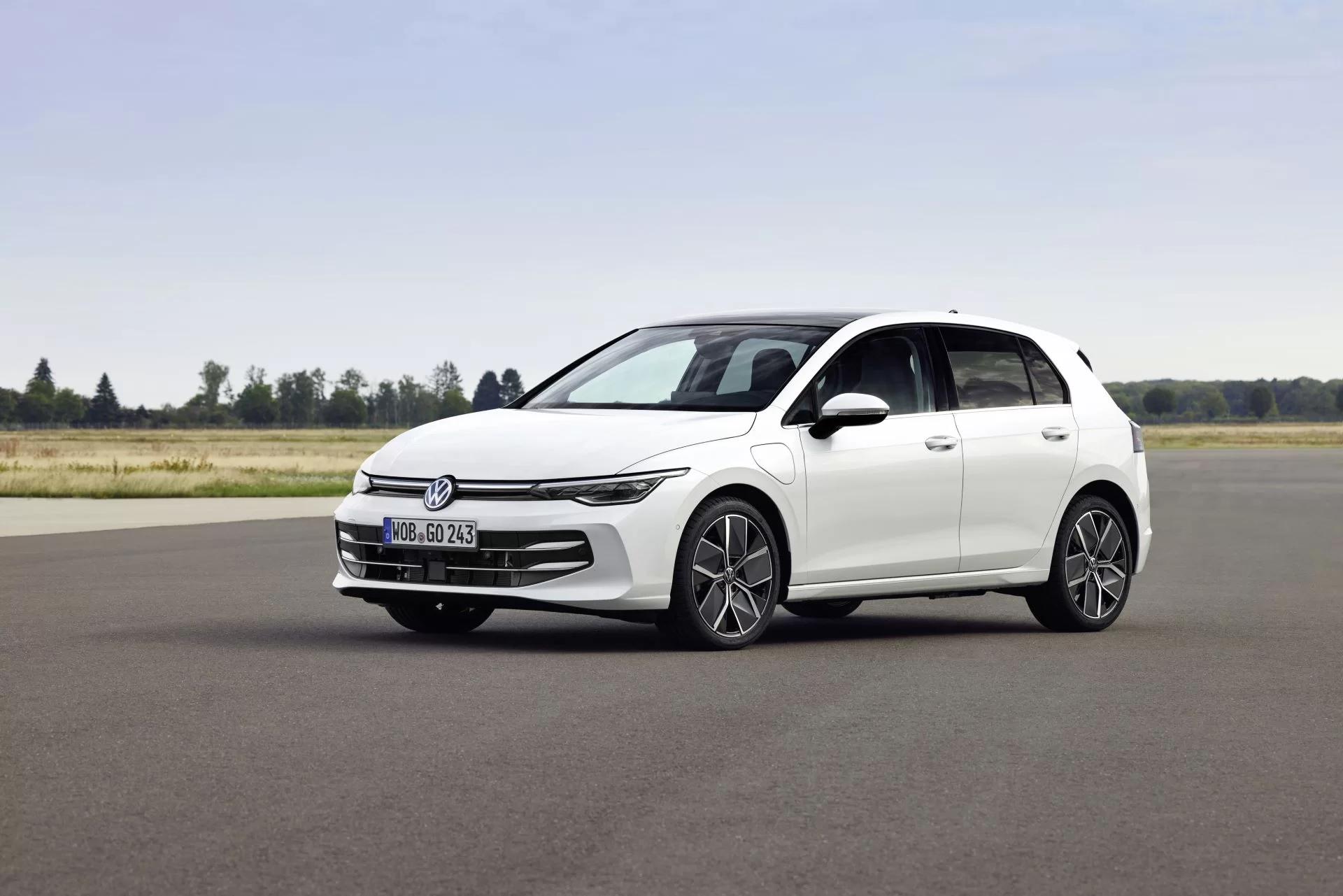 Volkswagen Unveils New Golf in the UK: A Fusion of Heritage and High-Tech