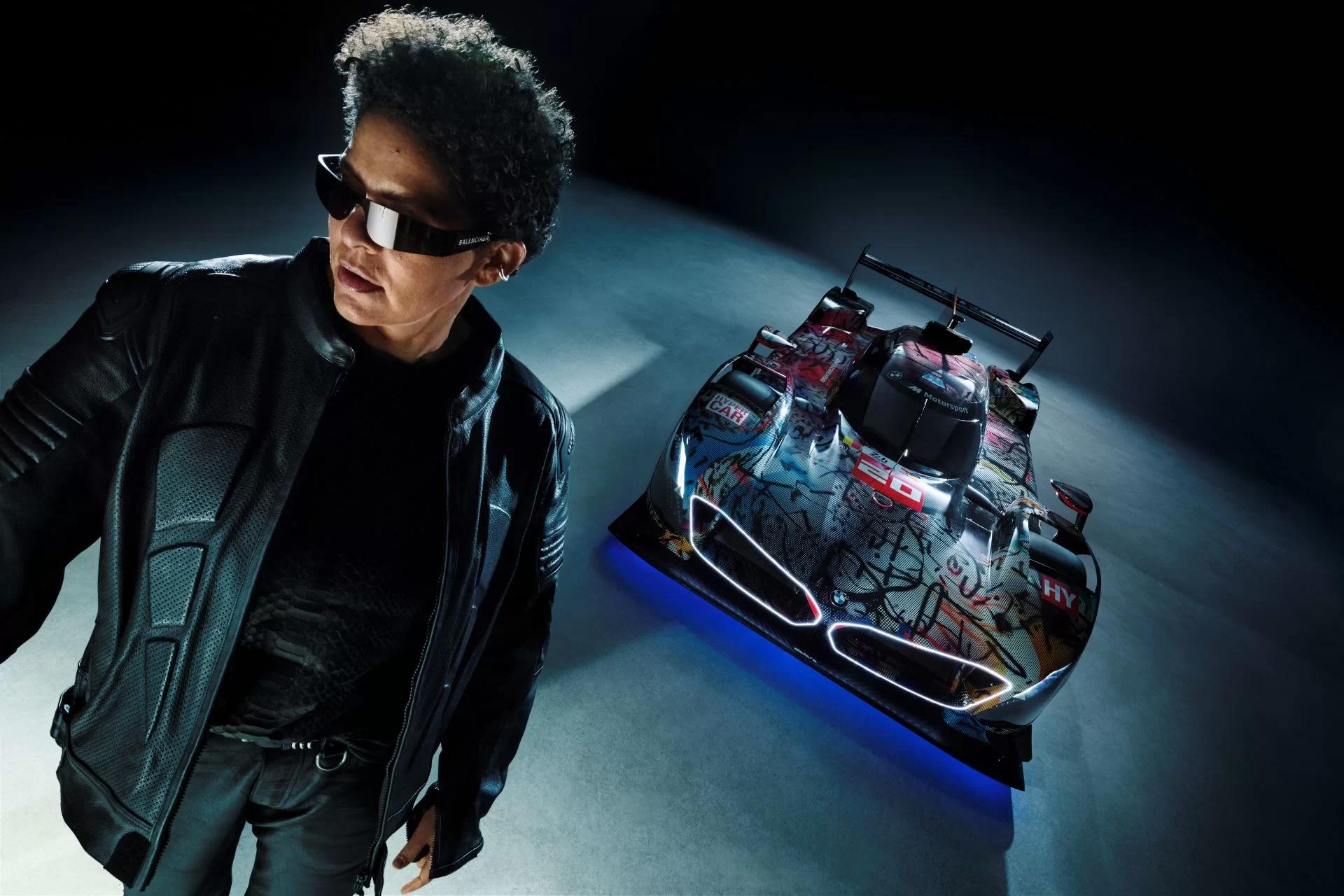 Julie Mehretu Transforms BMW M Hybrid V8 into a Performative Masterpiece