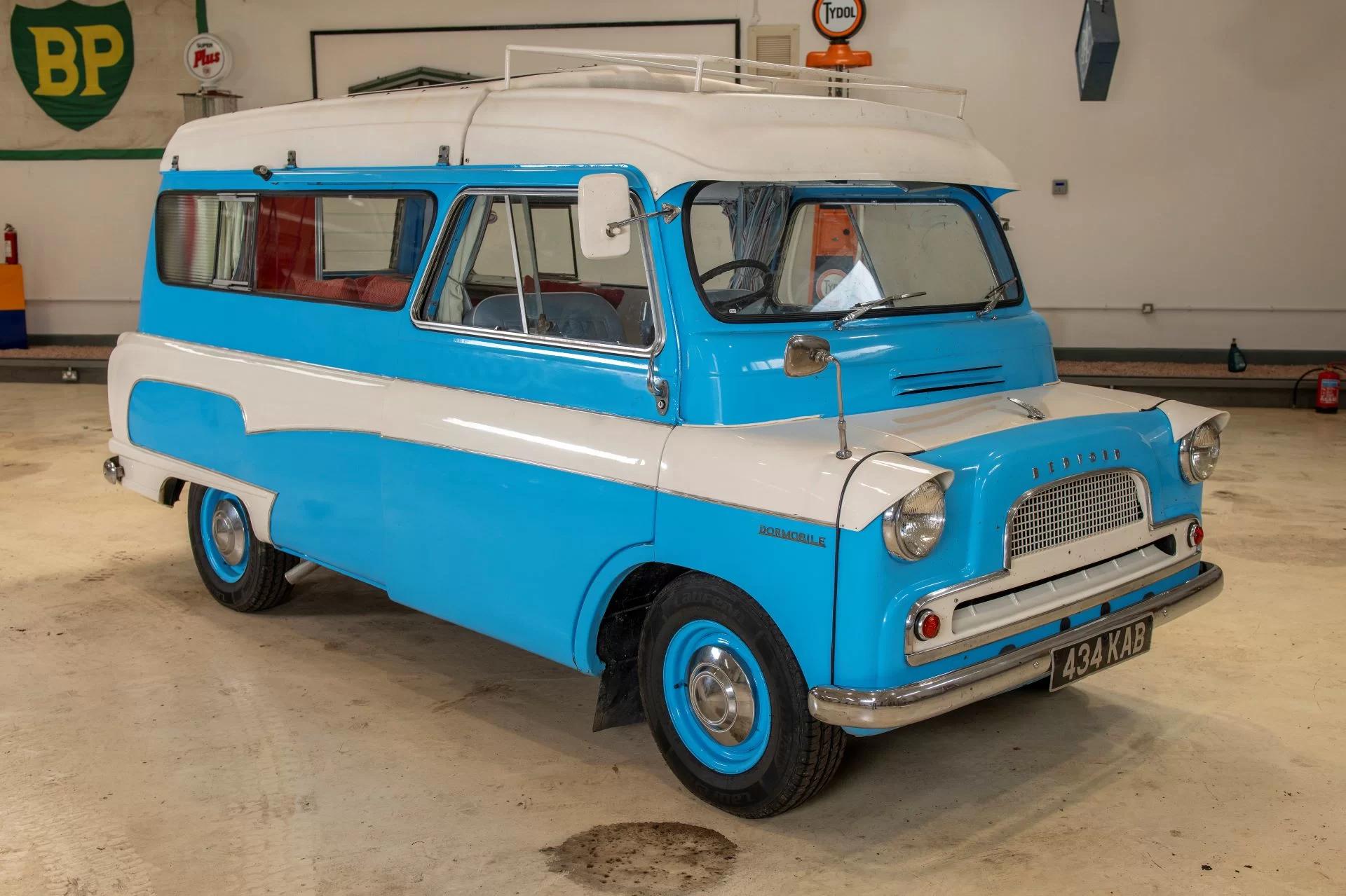 Memories in Motion: Discover Iconic Petroliana at Unreserved Auction