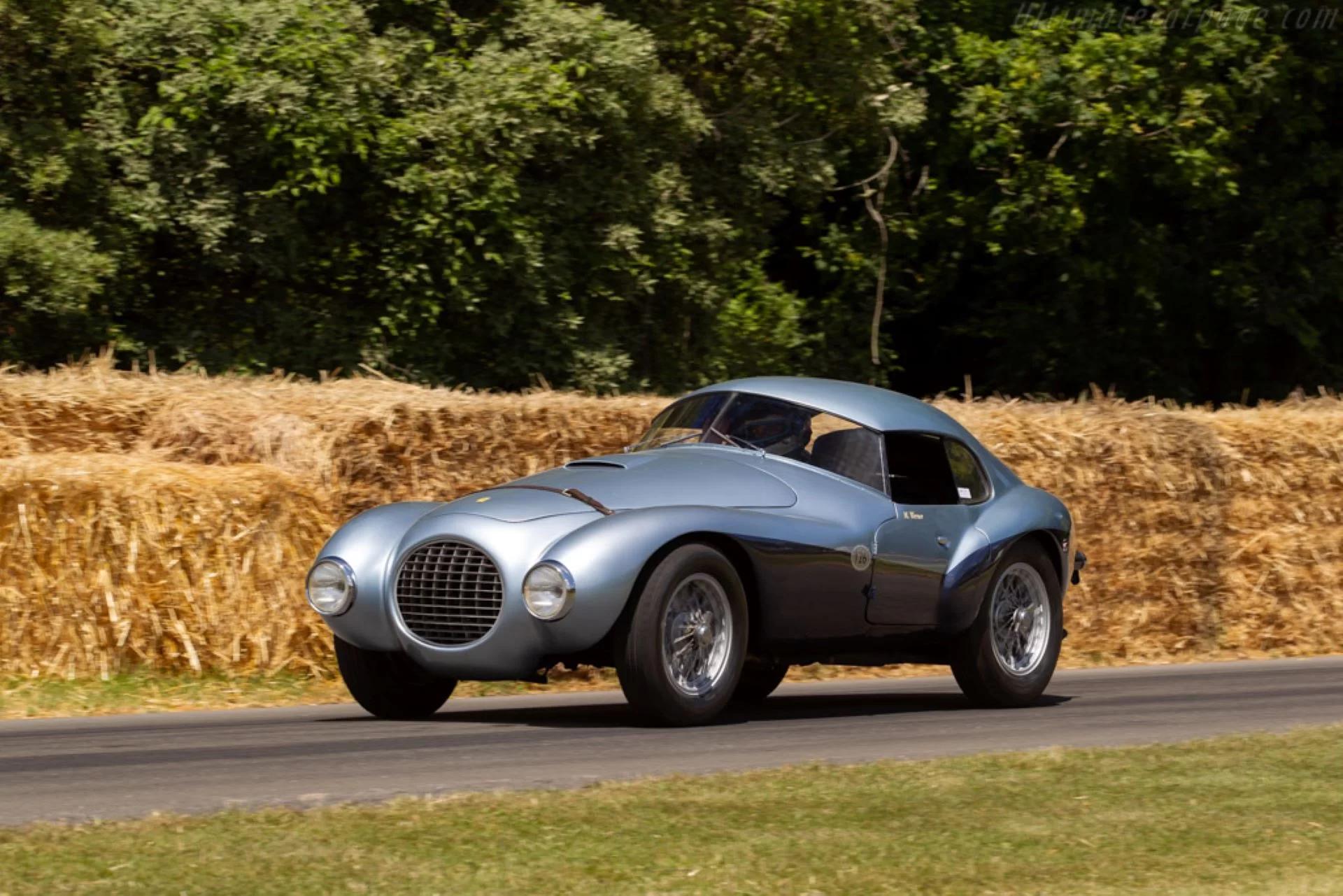 Experience the Futuristic 1950 Ferrari ‘Uovo’ at Blenheim Palace