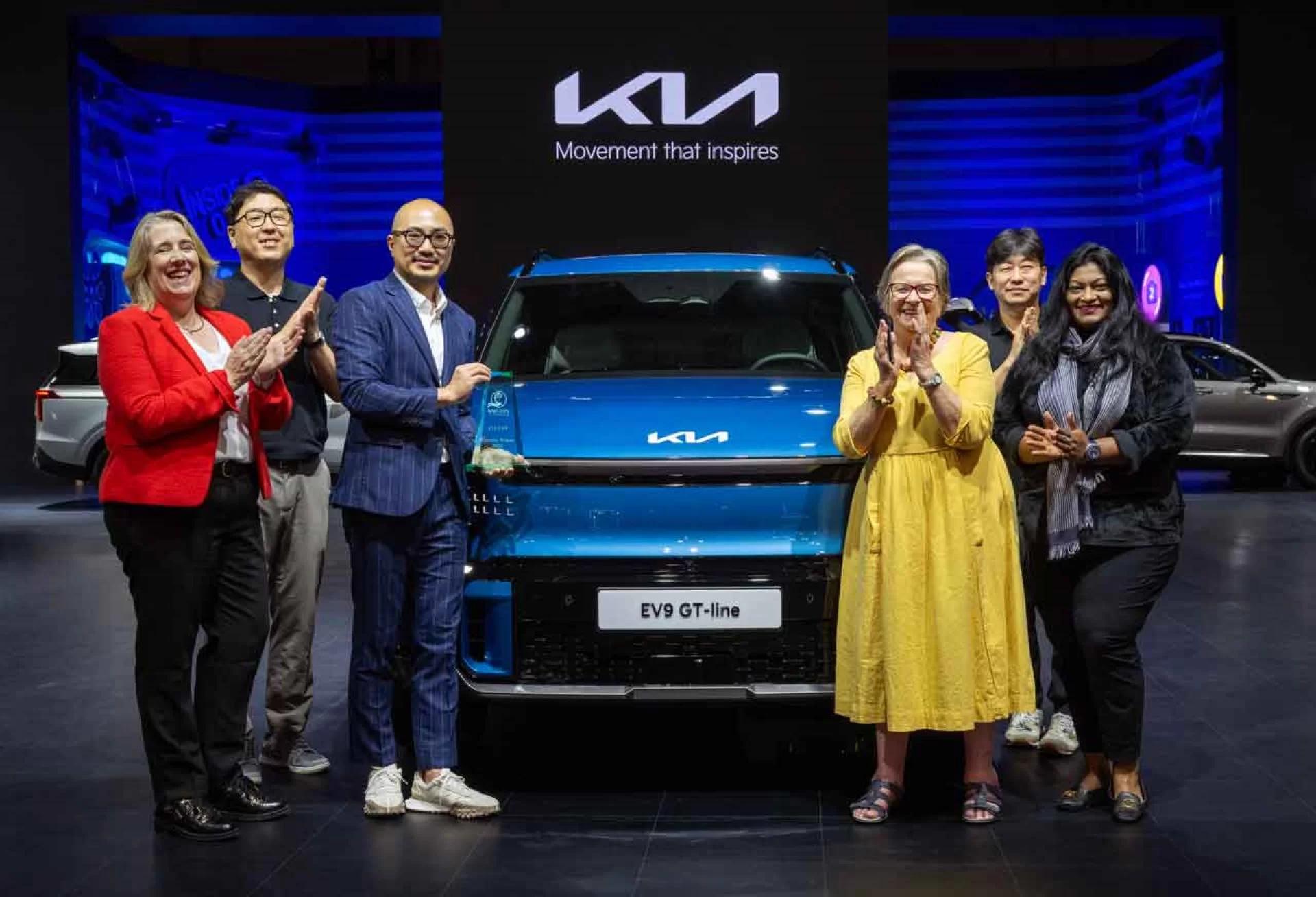 Kia EV9 Triumphs as 2024 Supreme Winner at WWCOTY Awards