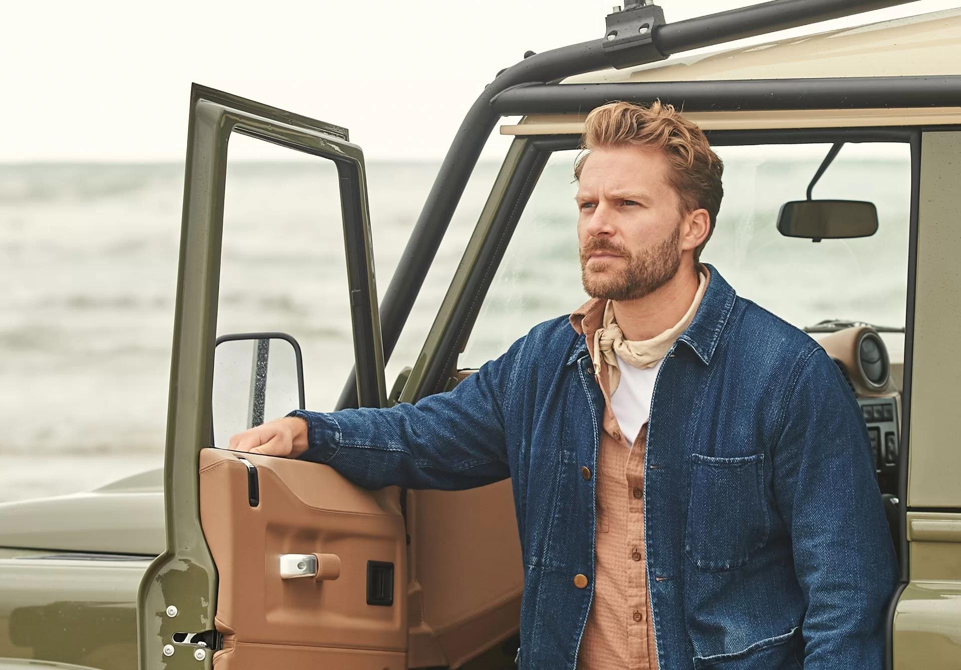 Classic Defender V8 by Works Bespoke: Crafting the Ultimate Personalized Off-Roader