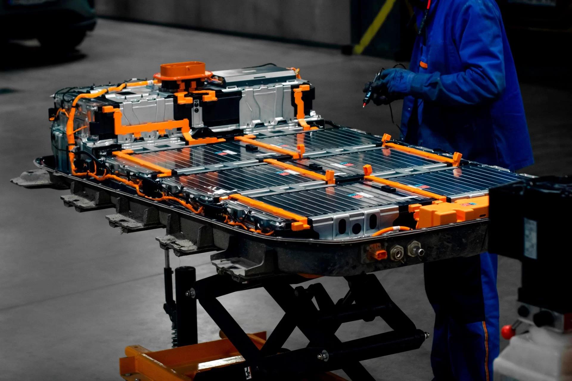 EV Uptake in Peril: The Skills Shortage Threatening the UK’s Green Transport Goals