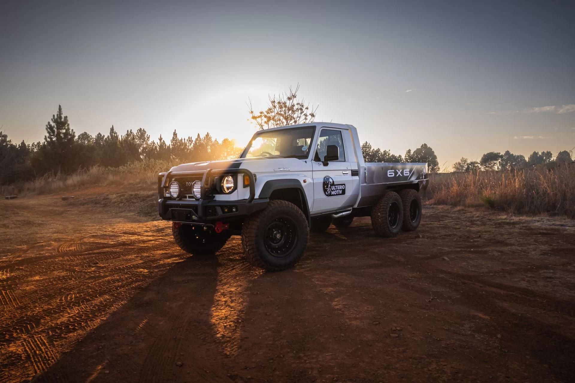 From Off-Roader to Luxury Icon: The Evolution of the Land Rover Discovery