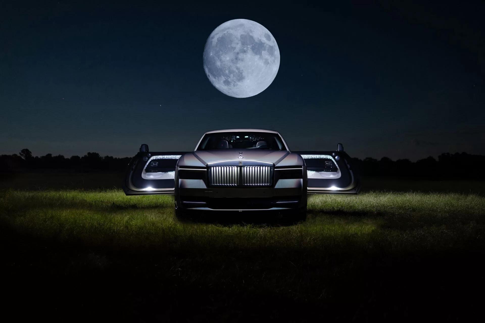 Rolls-Royce Unveils the One-of-One Spectre Lunaflair: A Masterpiece Inspired by the Moon