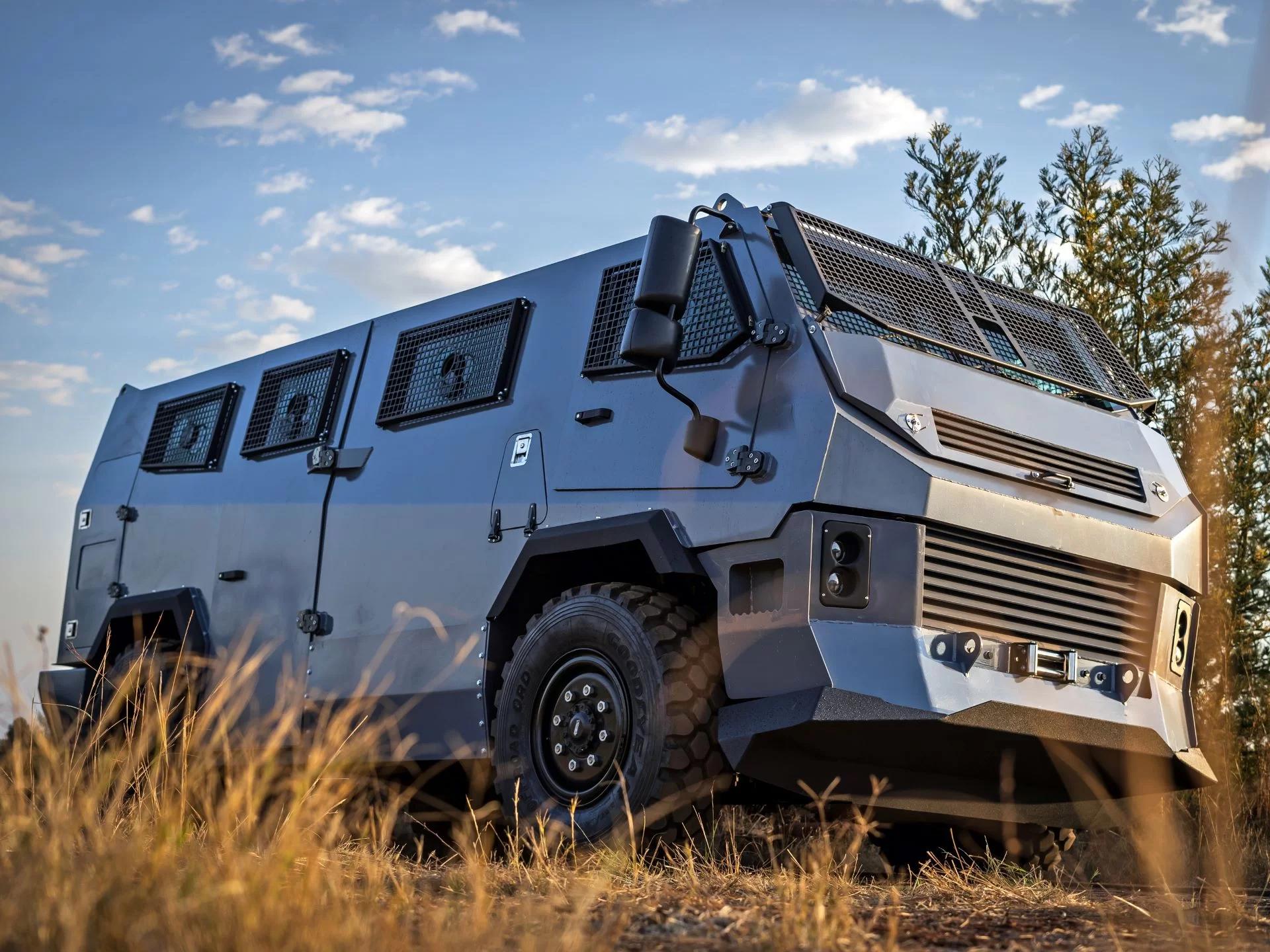 SVI Unveils New MAX SWAT at AAD 2024: A Versatile, Armoured Powerhouse