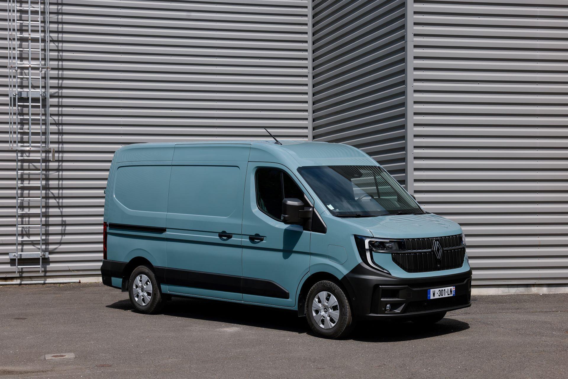 The New Renault Master E-Tech 100% Electric: The Future of Business Transport in the UK