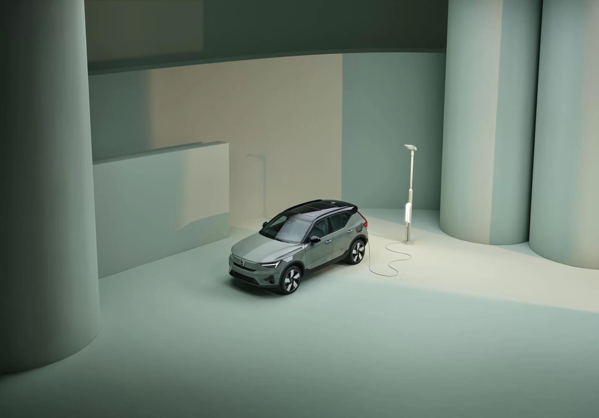 Volvo Car South Africa Leads the Premium Electric Vehicle Market with Record-Breaking Sales