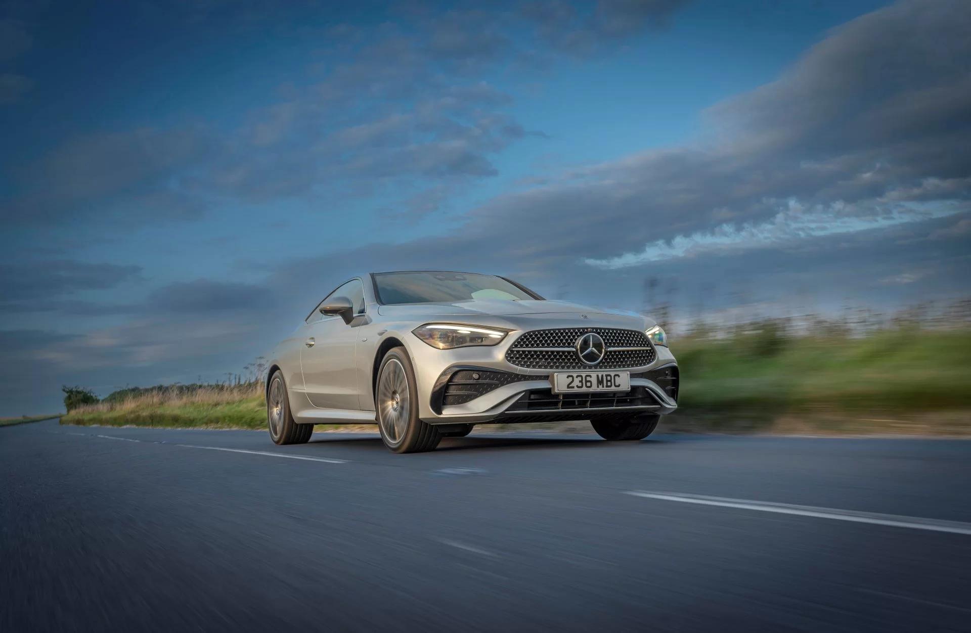 Mercedes-Benz UK Achieves Record Growth in 2024: A Stellar Year Driven by Electrification and Innovation
