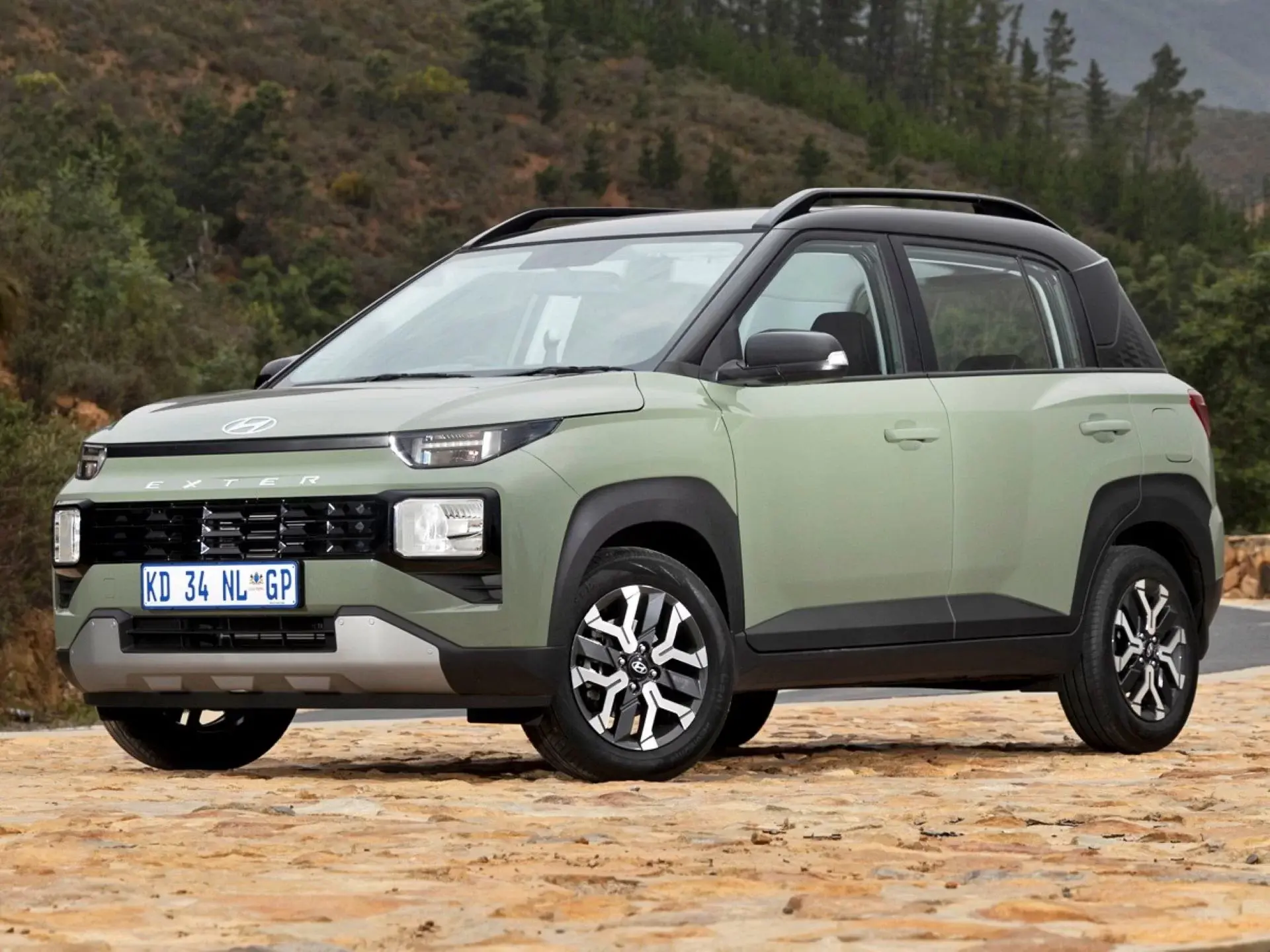 Hyundai Joins Forces with SPAR Grand Prix as Official Vehicle Sponsor, Giving Away Five Hyundai Exter SUVs