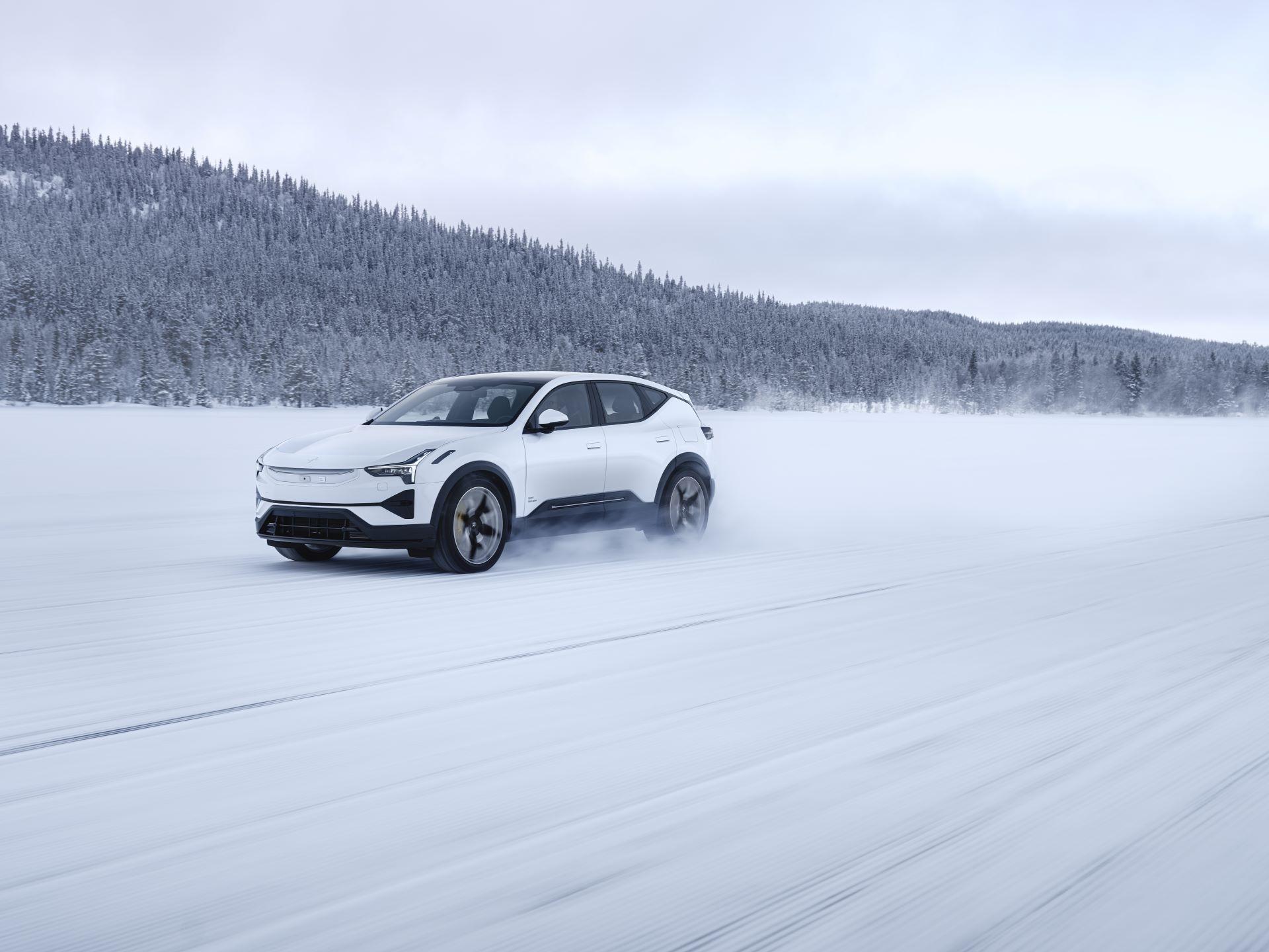 Polestar 3 Receives Latest Over-the-Air Update, Enhancing Features and Software Stability