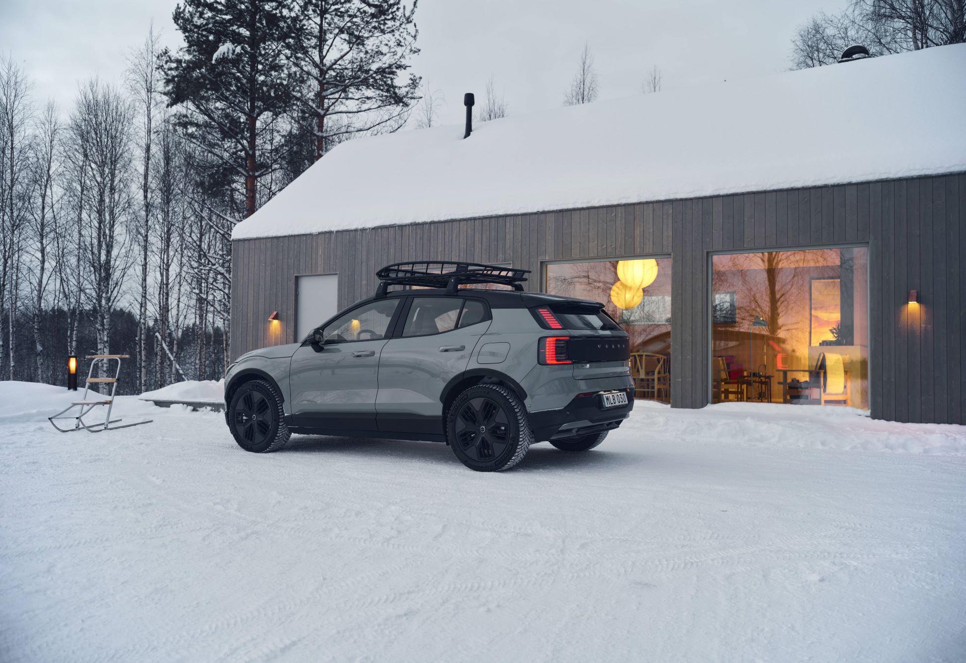 Volvo EX30 Cross Country: The Ultimate Adventure Companion