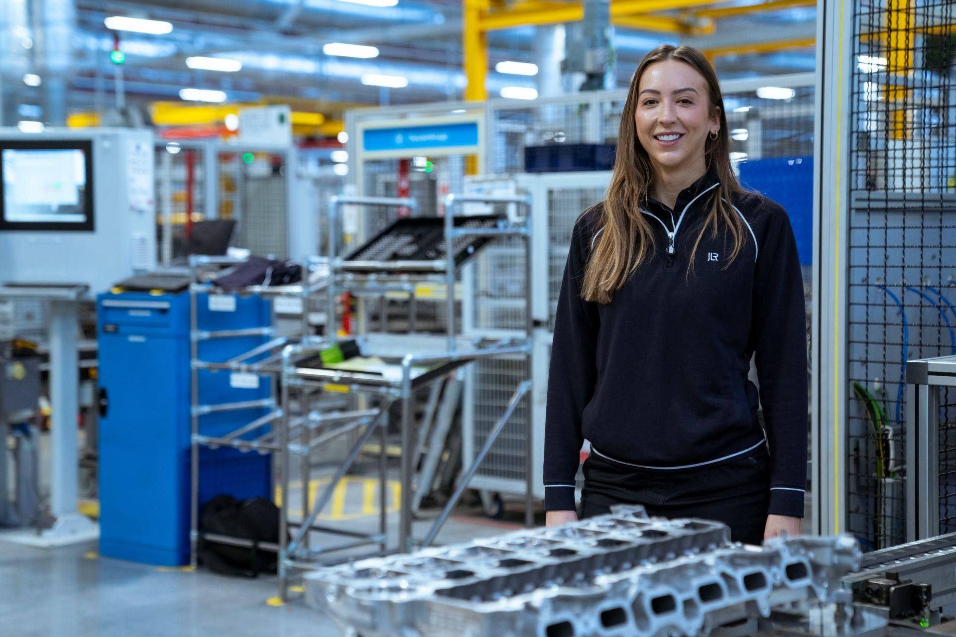 JLR Accelerates Electric Future with Major Recruitment Drive in the West Midlands