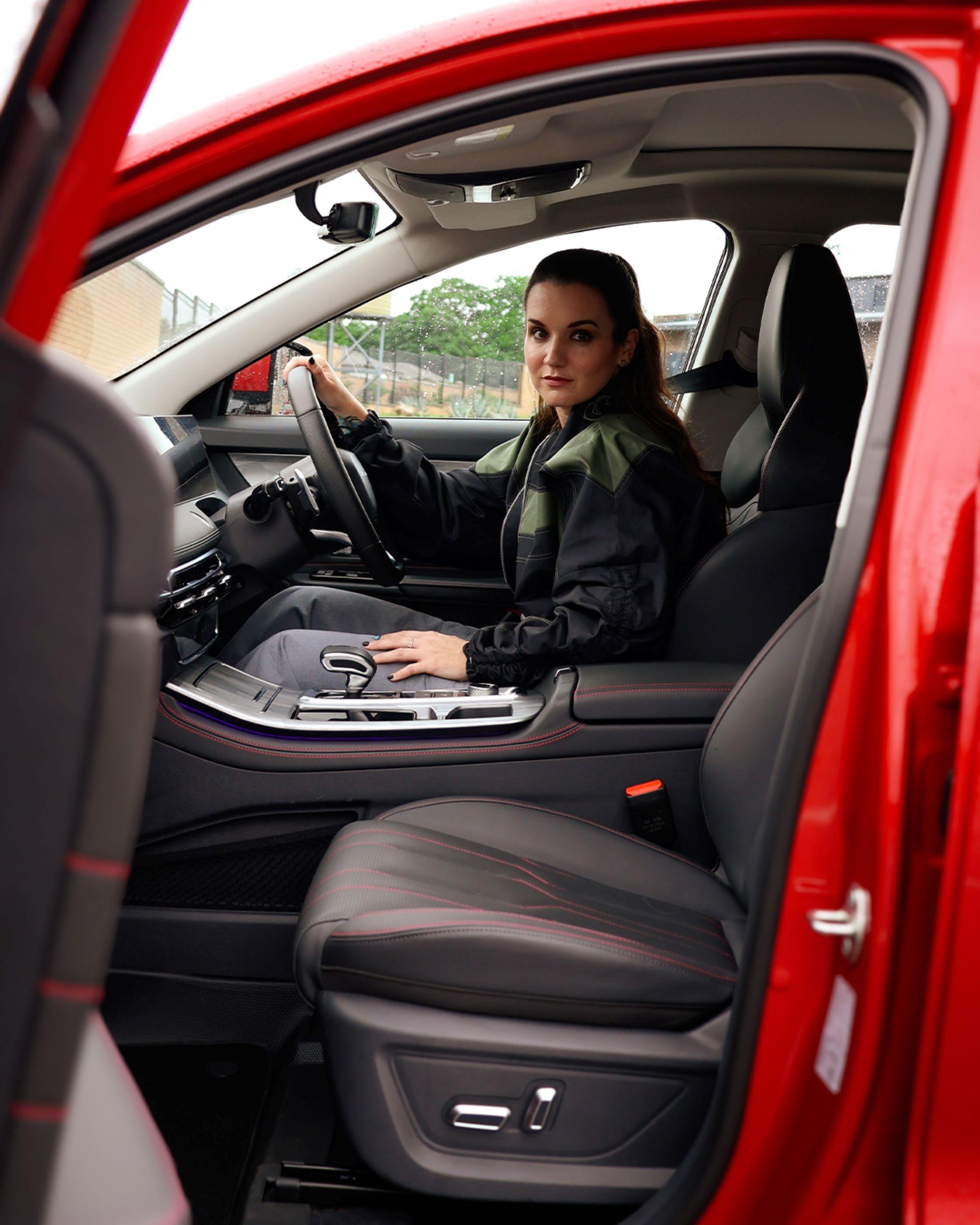 TechGirl Samantha Wright: Driving Innovation with Jetour