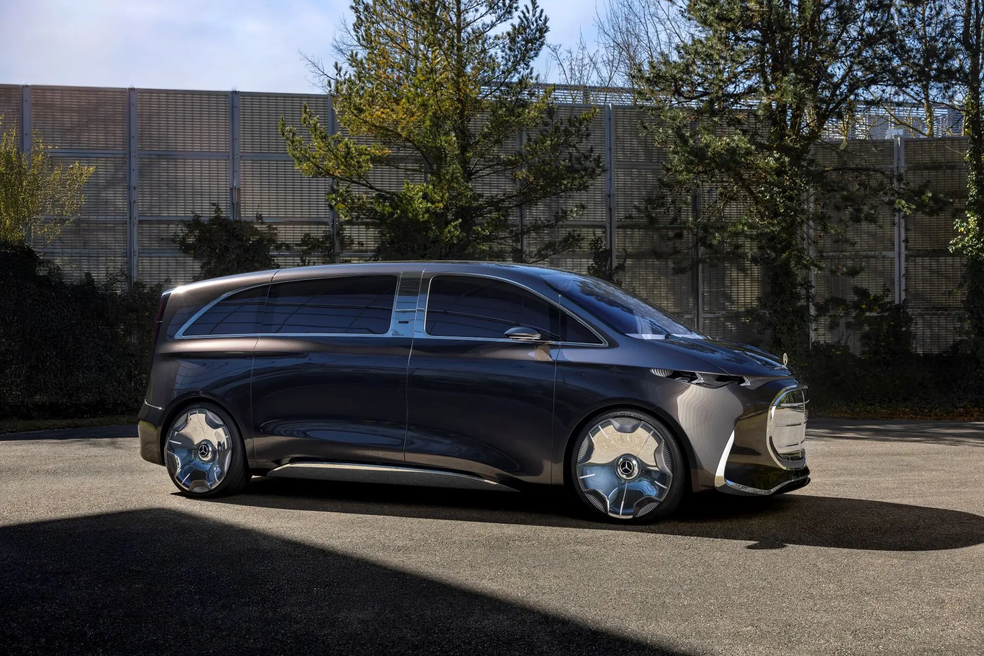 Mercedes-Benz Vans Unveils Vision V: A New Benchmark in Luxury MPV Design