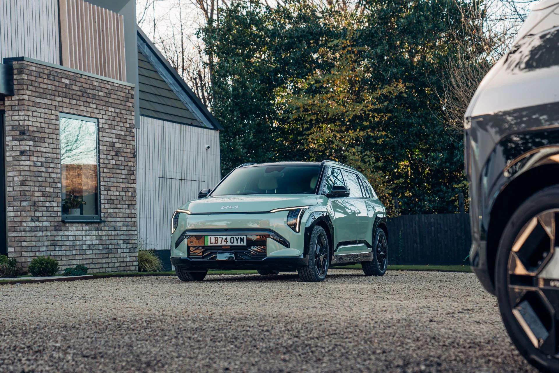 Kia EV3 Earns Top Euro NCAP Safety Rating, Reinforcing Its Status as 2025 World Car of the Year