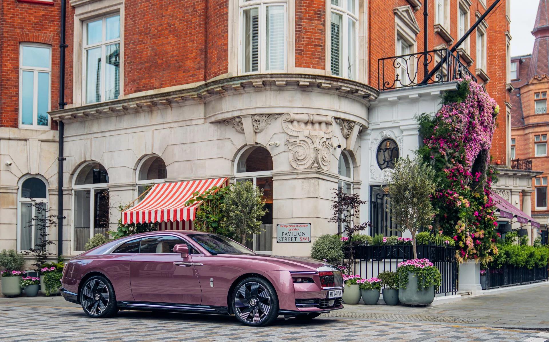 Velvet Orchid in Bloom: Rolls-Royce Unveils Bespoke Spectre in the Heart of Chelsea