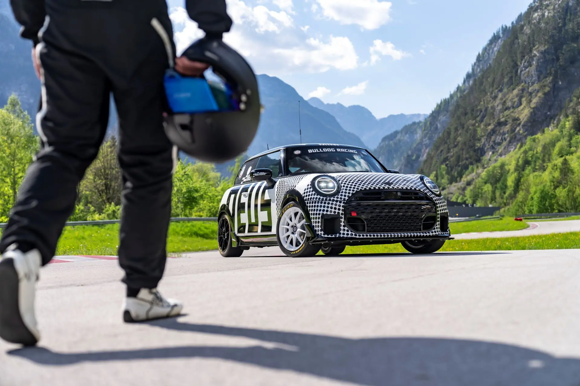 Howley Racing Mini MINI John Cooper Works and Bulldog Racing Take on the Green Hell with ...