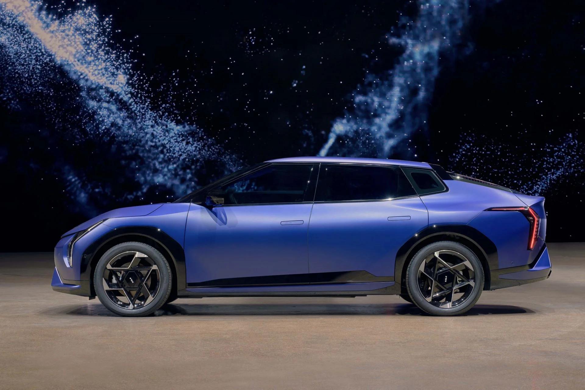 A New Silhouette for Electric Innovation: The Kia EV4 Fastback Debuts in the UK