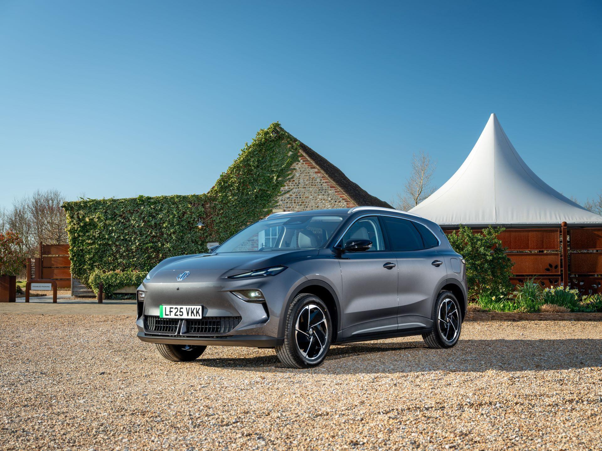 MG Motor UK Champions Government’s Electric Car Grant with New £1,500 Boost for Private EV Buyers