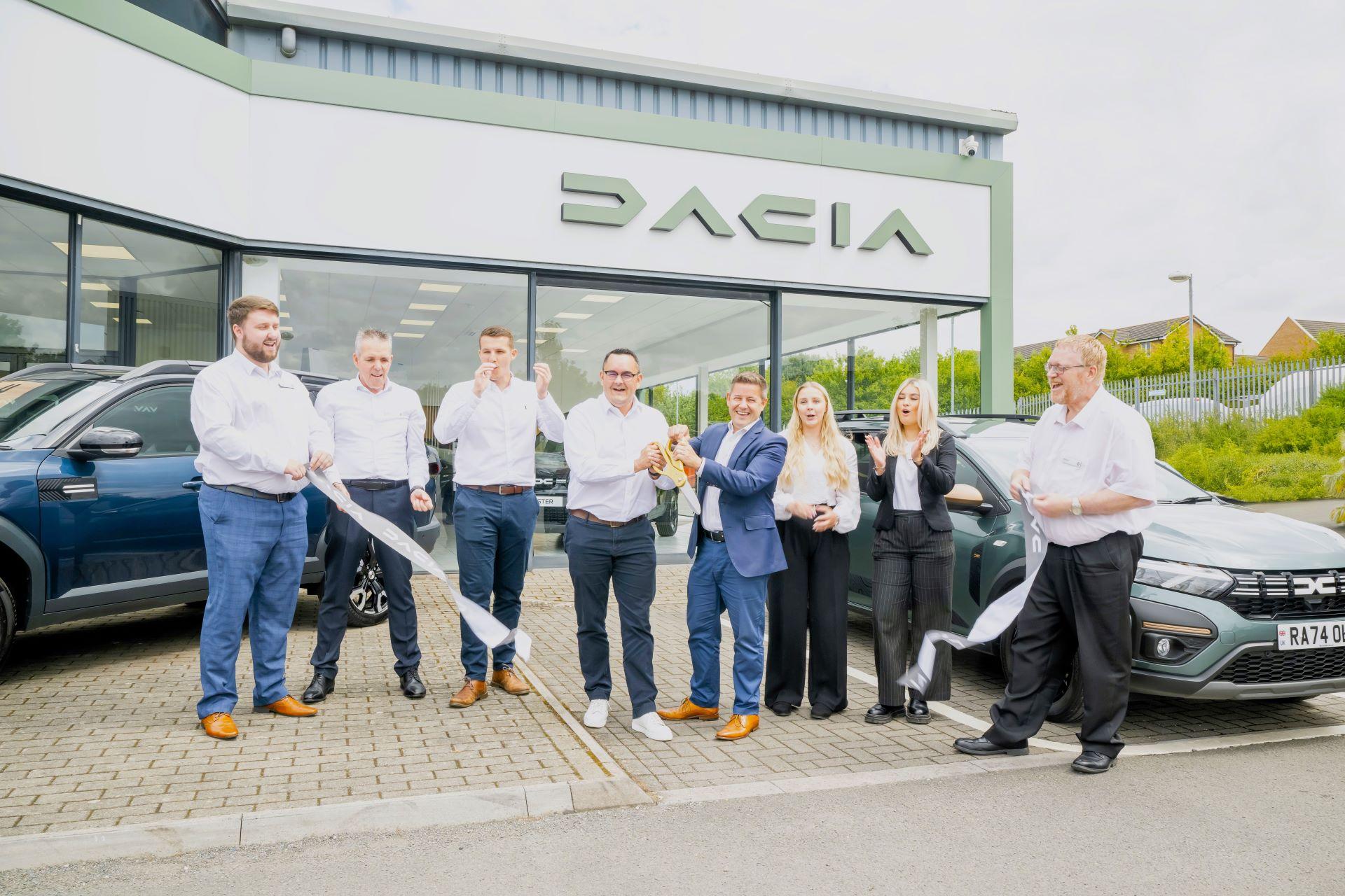 Dacia Accelerates UK Expansion with Standalone Showroom in Swindon