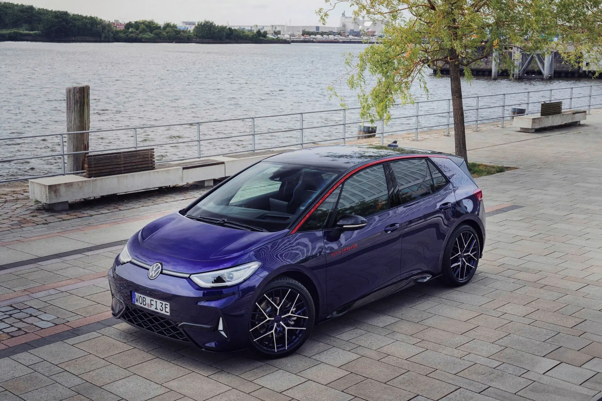 Electric Legacy Reignited Volkswagen Launches Striking Limited Edition Id3 Gtx Fire Ice