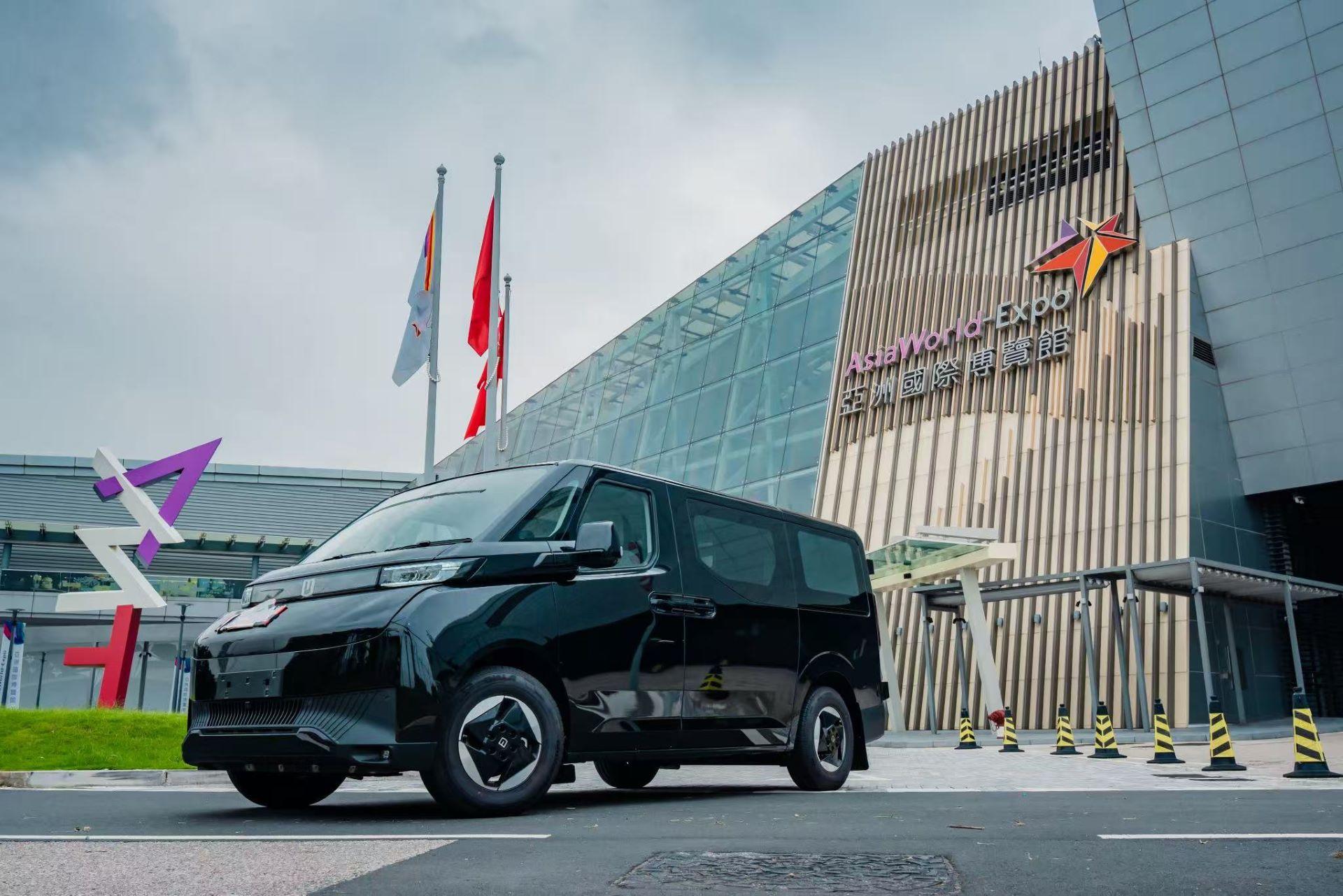 Farizon Unveils Two New SV Variants: Hong Kong Taxi Operator Orders 1,000 Units