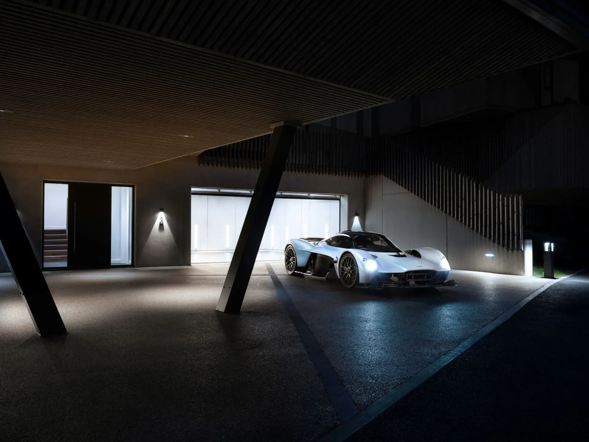 Daniel Ricciardo’s Bespoke Aston Martin Valkyrie Headlines Broad Arrow’s Zoute Concours Auction