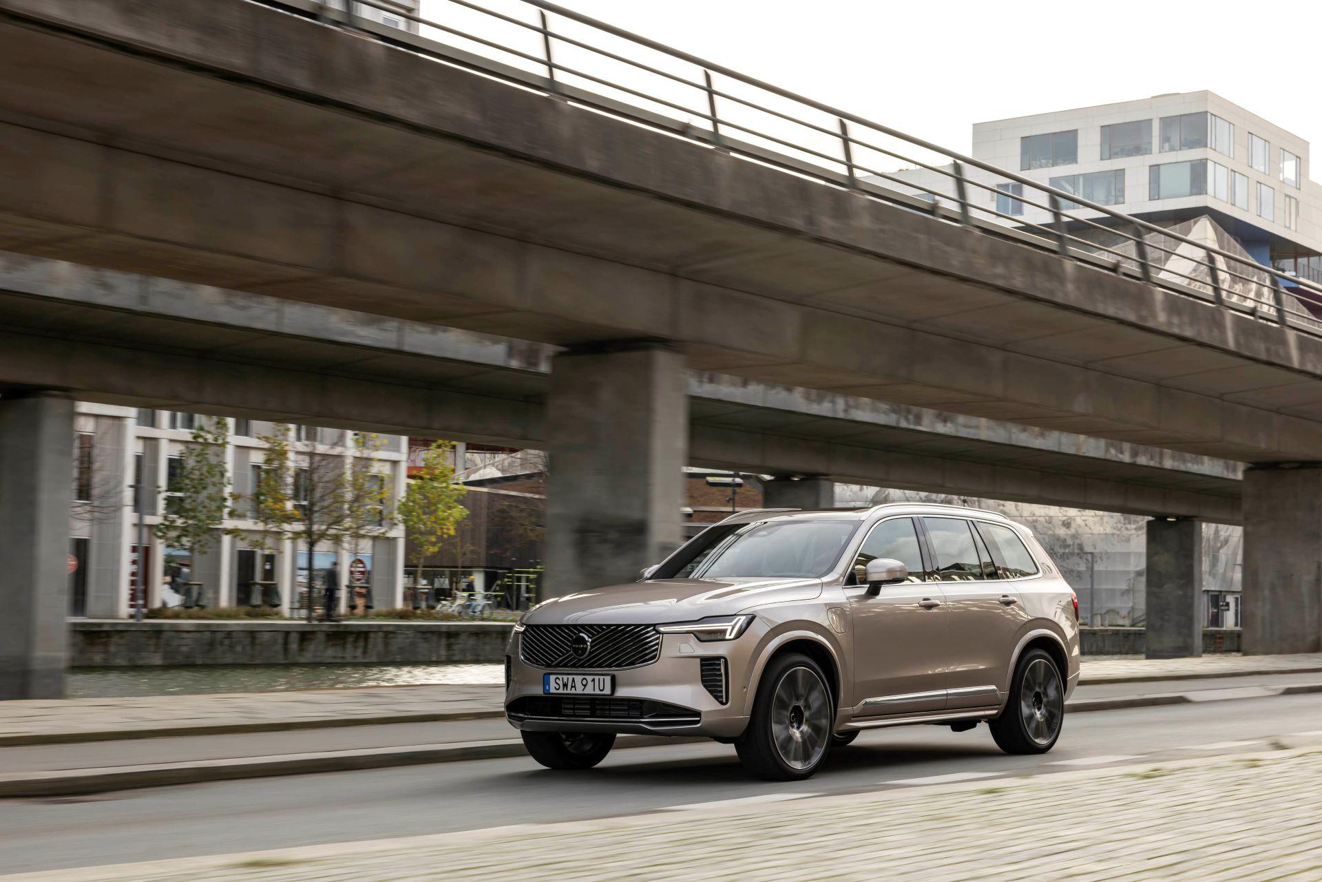 Volvo Cars Hits One Million Plug-In Hybrid Milestone on the Road to Full Electrification