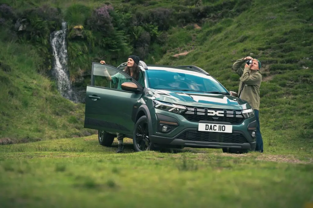 Dacia Celebrates Double Victory at the 2025 Auto Express Used Car Awards