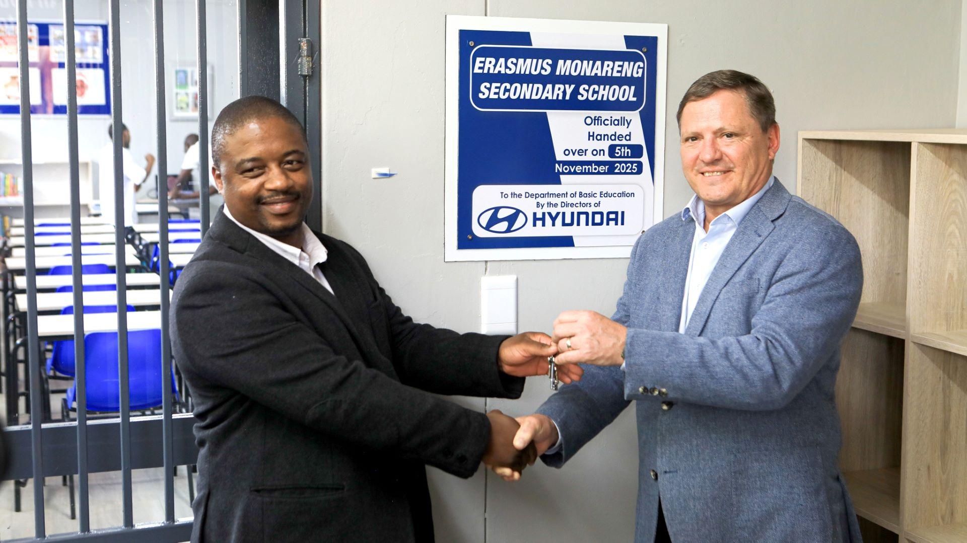 Hyundai Celebrates 25 Years in South Africa with a Gift of Knowledge for Vosloorus Learners