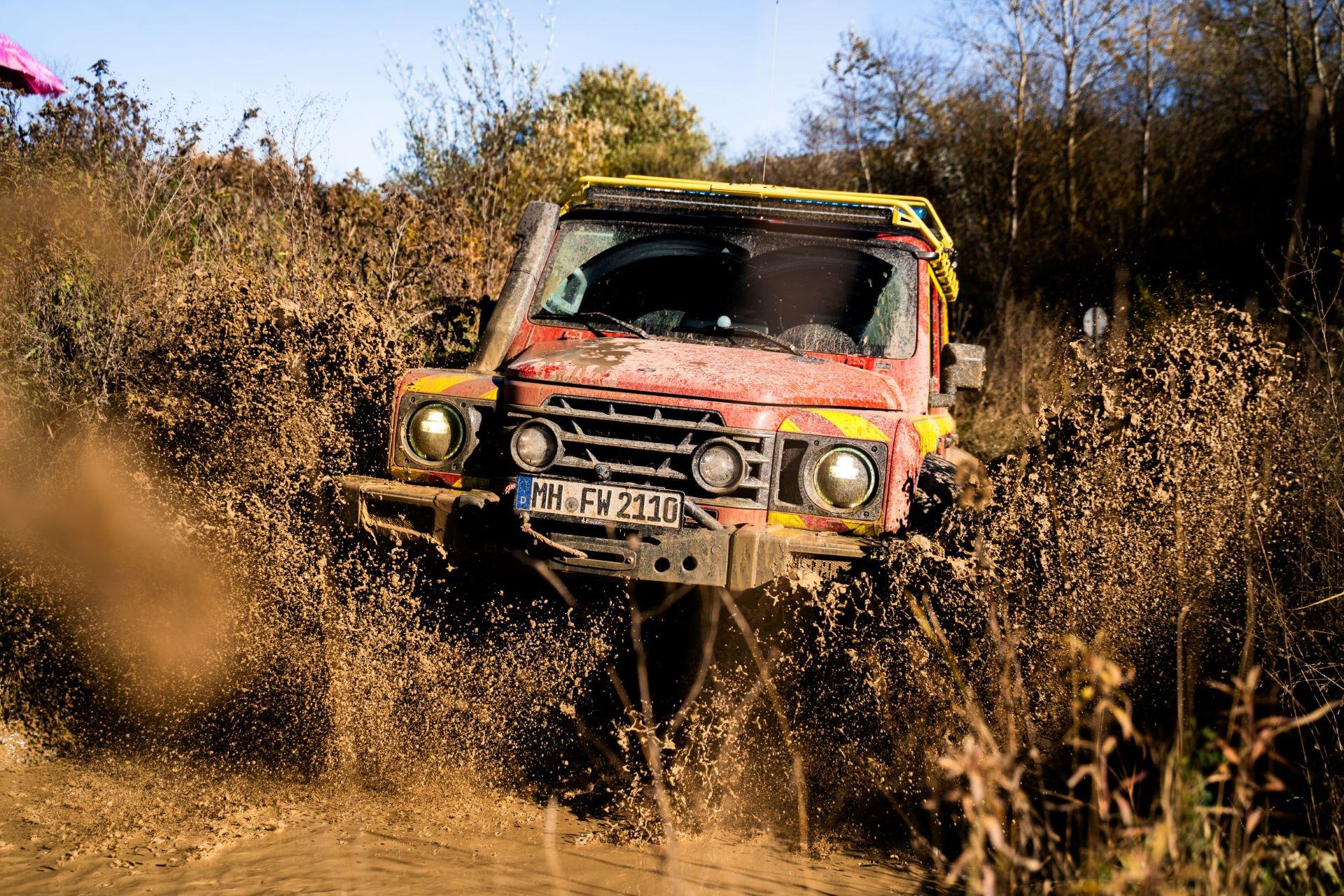 INEOS Grenadier Strengthens Mülheim Fire & Rescue Fleet with Specialist 4X4s