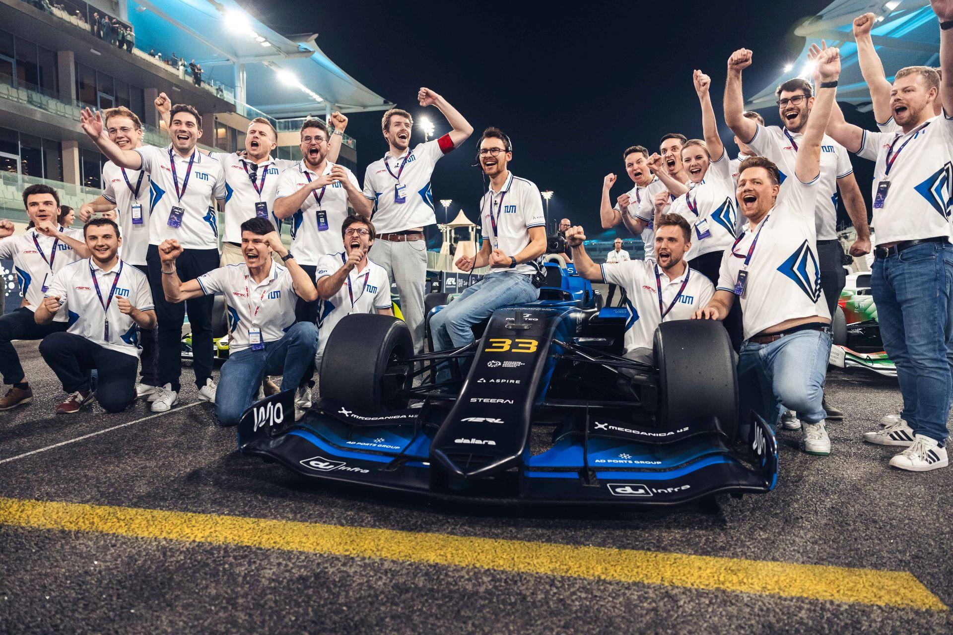 TUM Triumphs as A2RL Delivers World’s First Six-Car Autonomous Grand Final