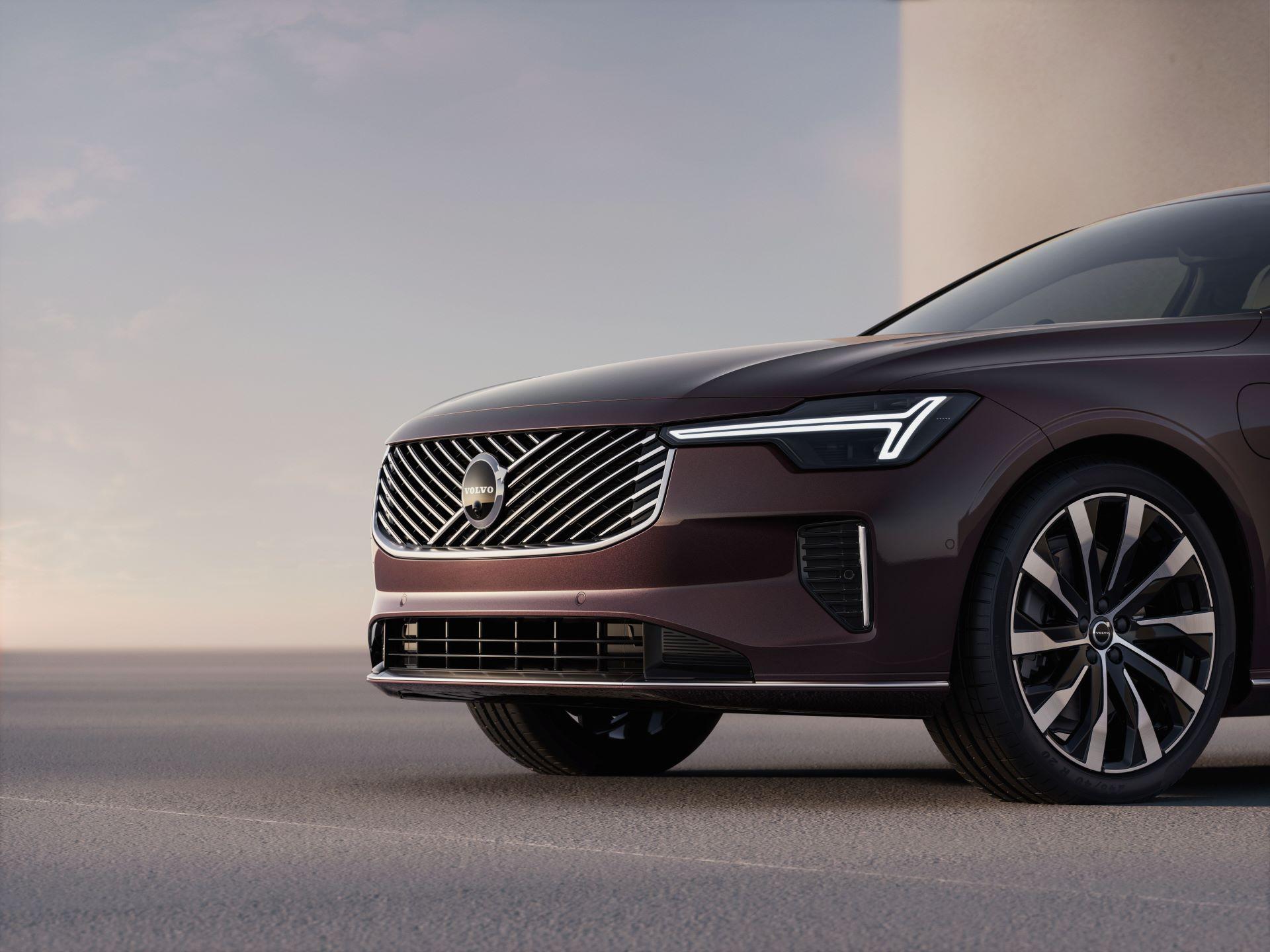 Volvo ES90: Redefining Sustainable Luxury for the Electric Era
