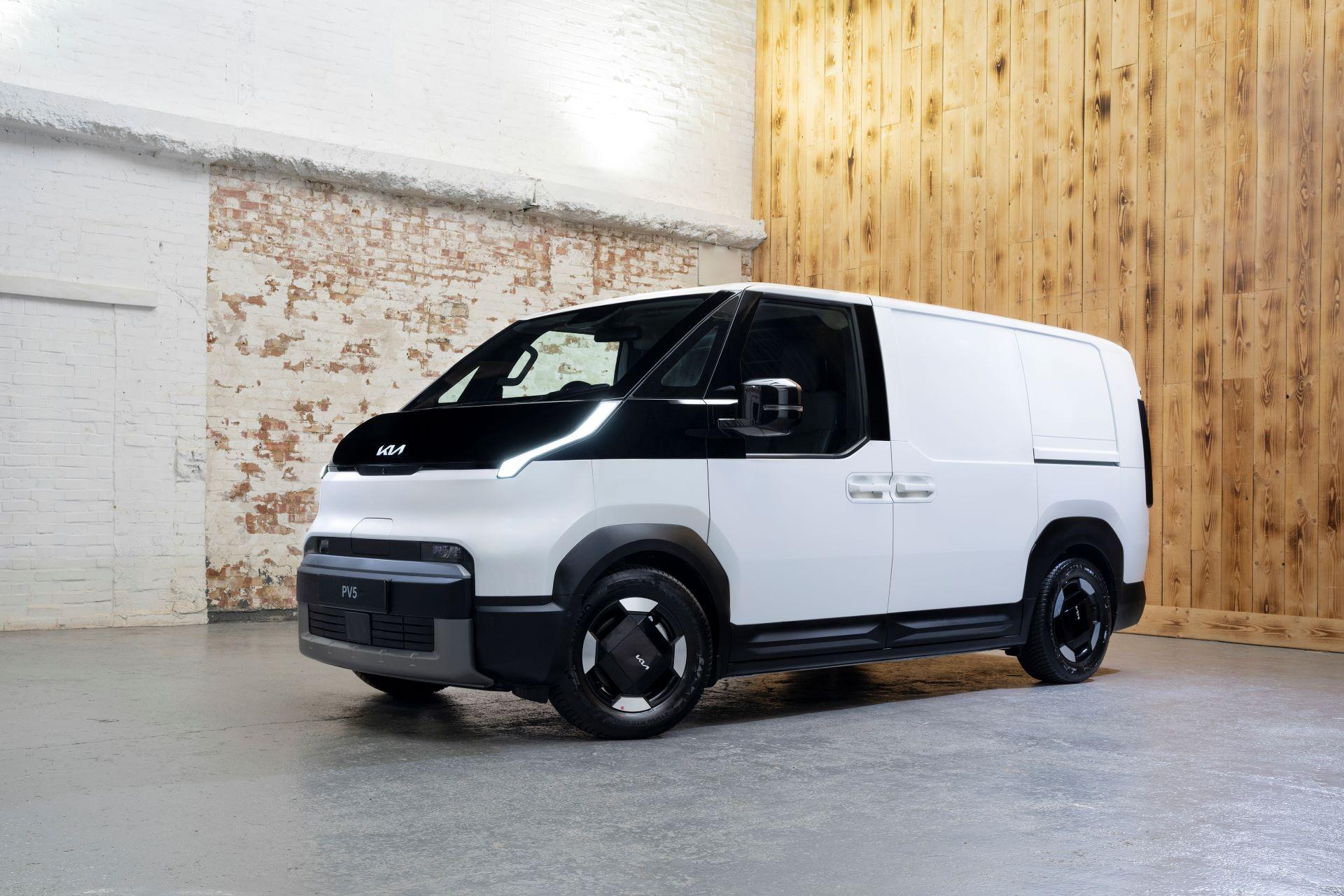 Kia PV5 Cargo Named Double Winner at 2026 What Van? Awards as Momentum Builds Behind PBV Line-up