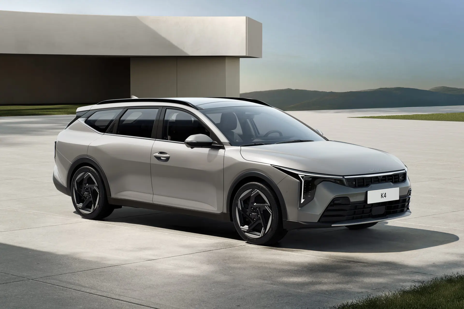 Kia k4 sportswagon blends space tech and style for europe