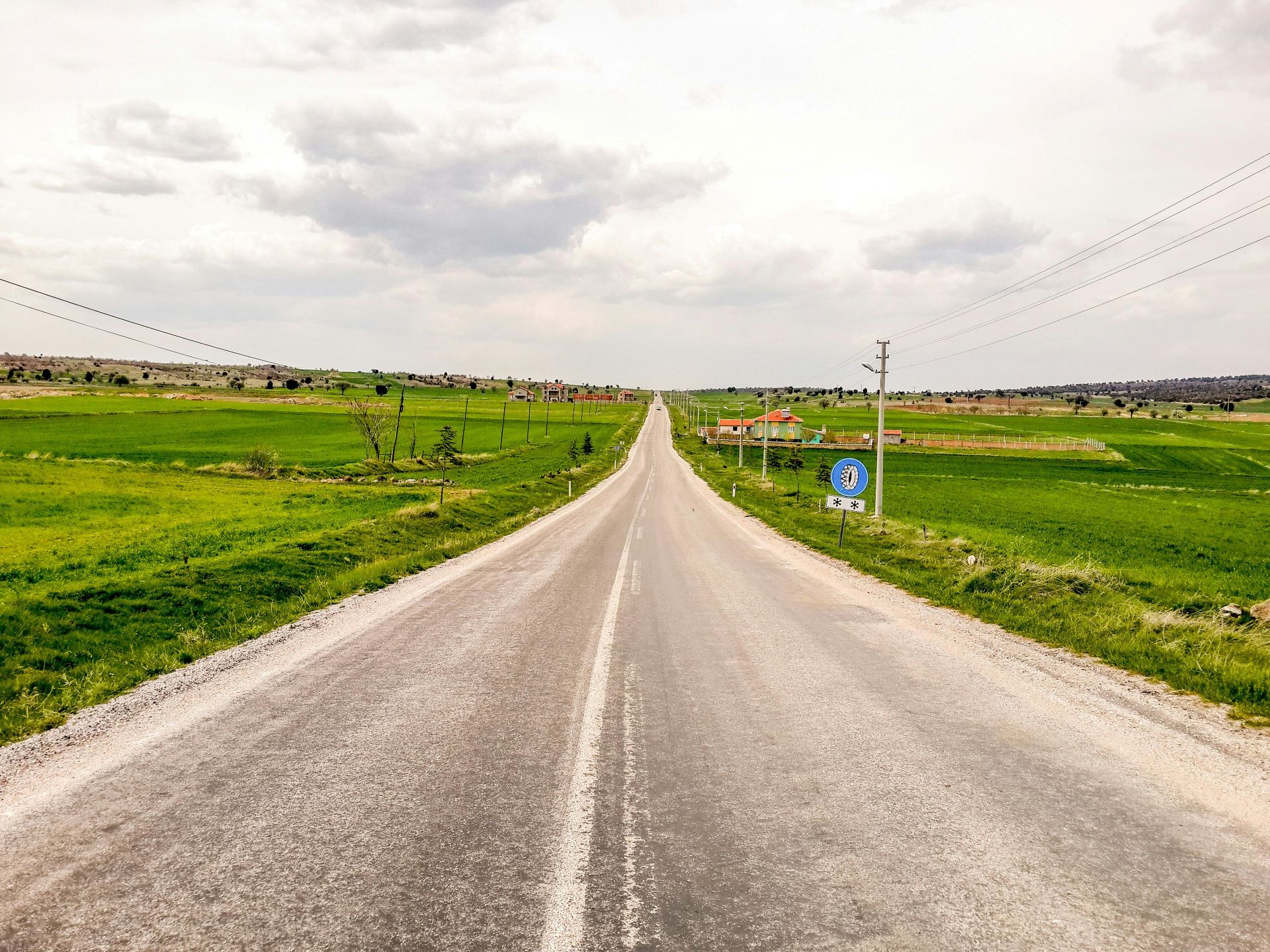 Prepare, Don’t Panic: Reacting to Imminent Head-On Collisions