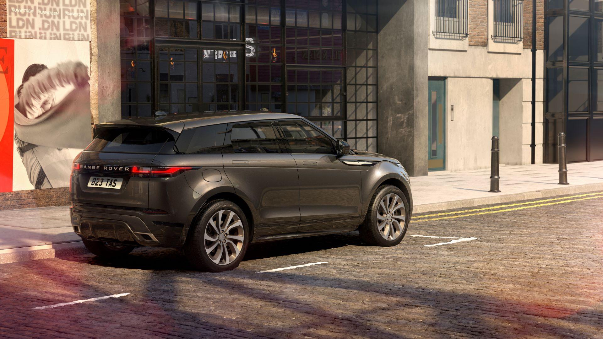 Range Rover Celebrates London in Four Exclusive Editions