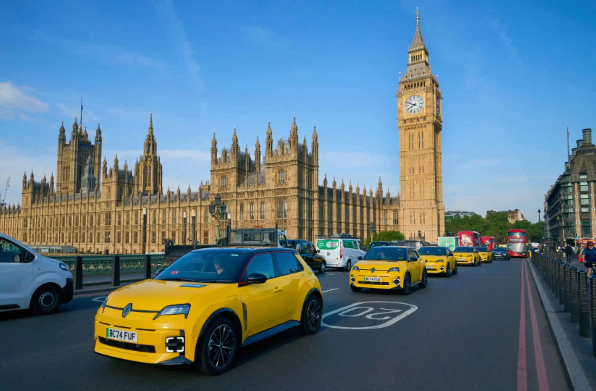 Renault 5 E-Tech Electric Named Small Car of the Year at UK Car of the Year Awards 2026
