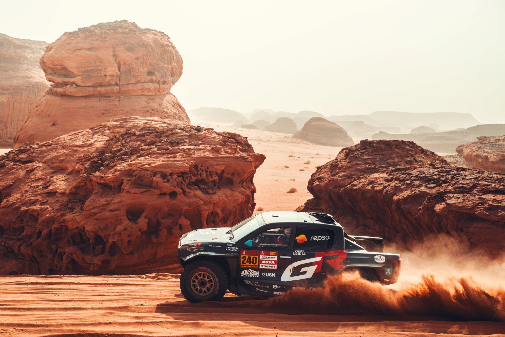 Toyota Gazoo Racing SA Shows Resilience on AlUla Loop at Dakar 2026