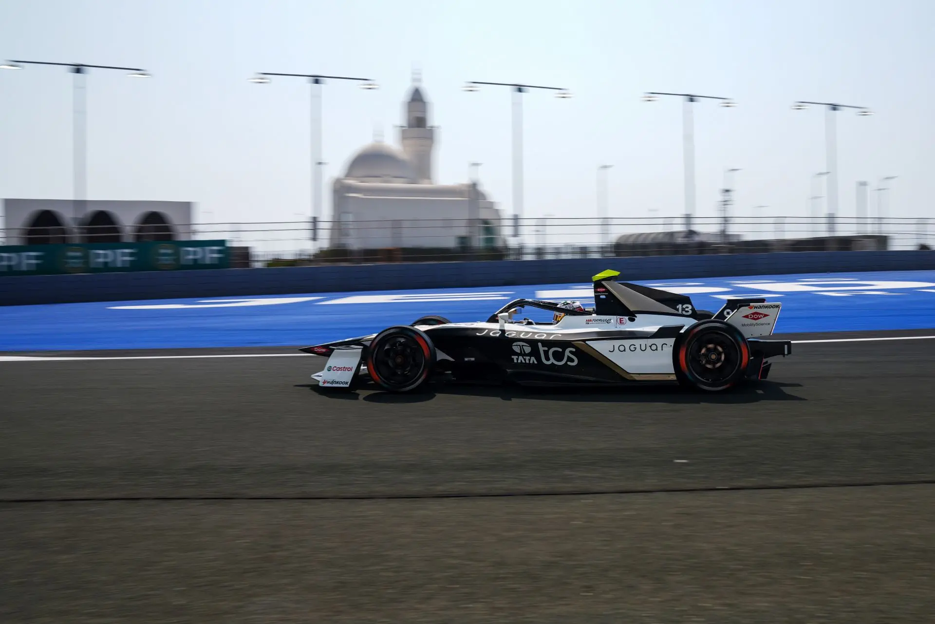 Jaguar TCS Racing Makes History with da Costa Victory at Jeddah E-Prix