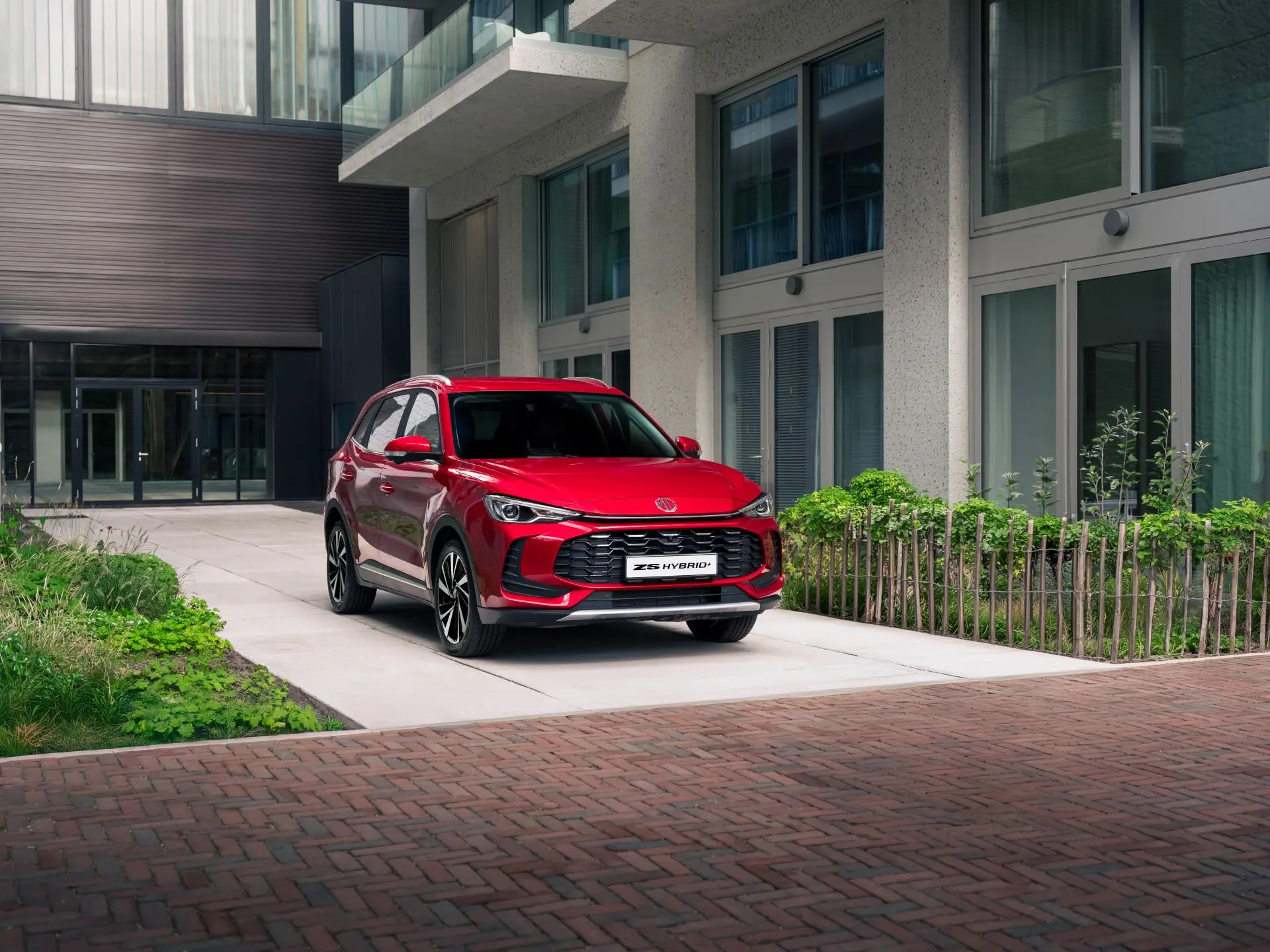 Mg motor hits one million sales in europe cementing its electric and hybrid leadership