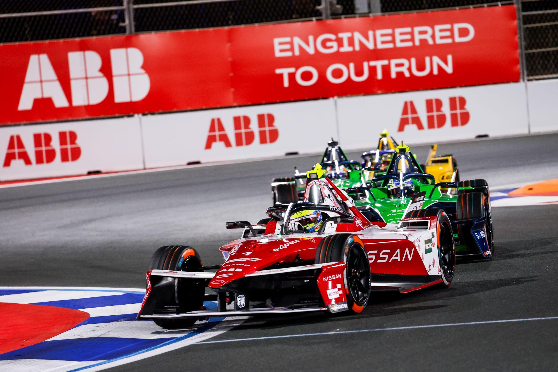 Oliver Rowland Secures Podium as Nissan Bounces Back in Jeddah