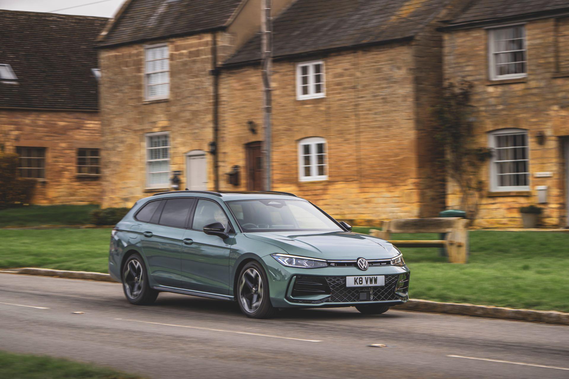 Volkswagen Passat Named Professional Driver Estate Car of the Year