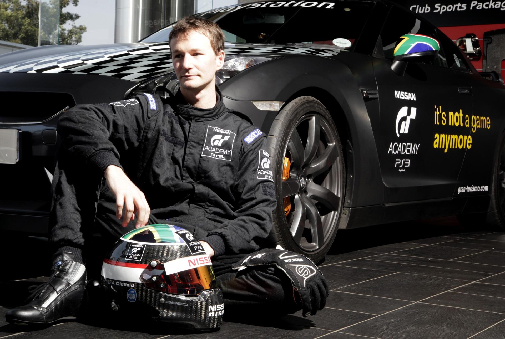 NISSAN GT ACADEMY – ASHLEY OLDFIELD WINS GT ACADEMY