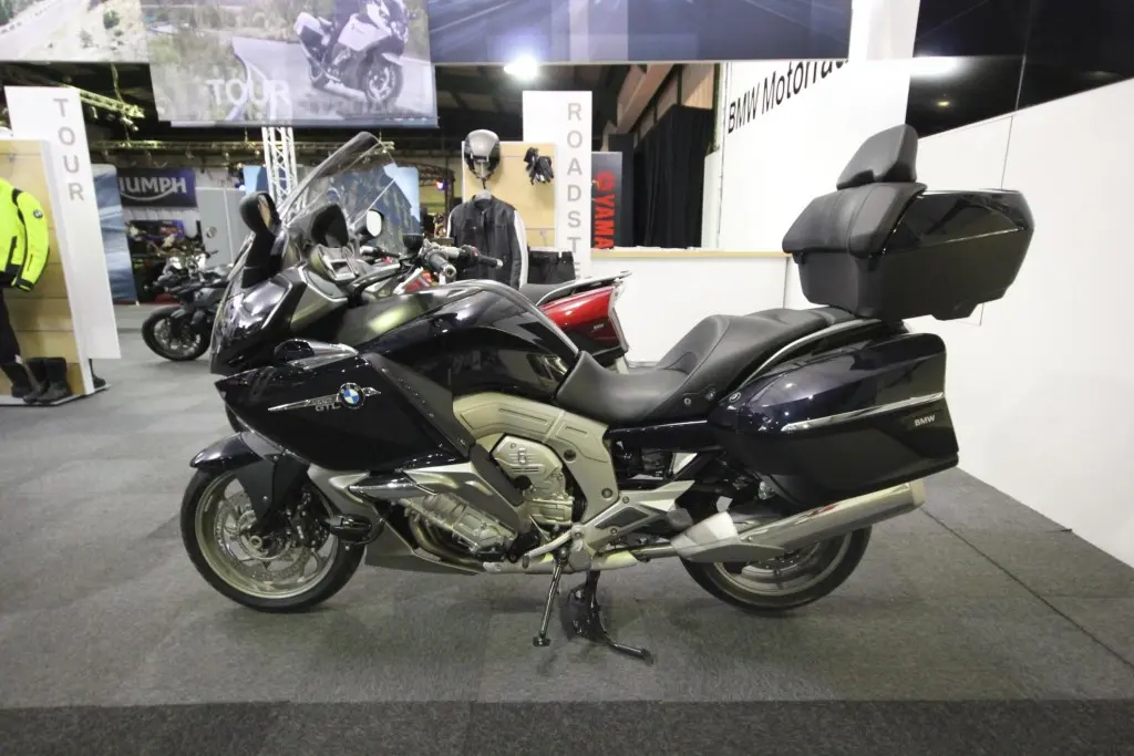 Bmw johannesburg motorcycle show 07